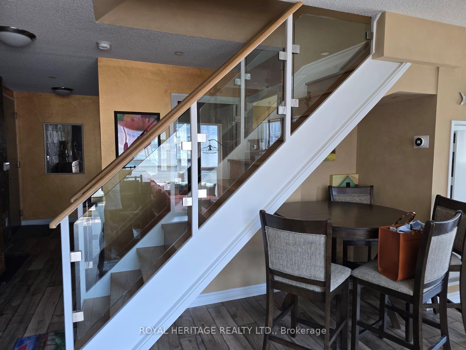 Photo 4 of Unit 510, 386 Yonge Street, Toronto, Bay Street Corridor — HOMEH