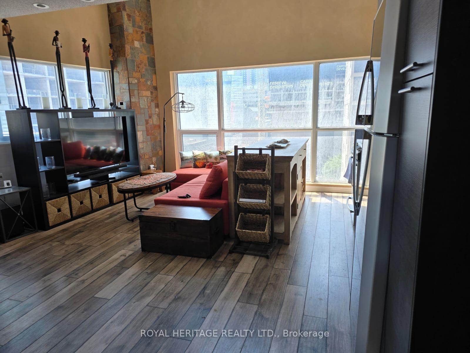 Photo 6 of Unit 510, 386 Yonge Street, Toronto, Bay Street Corridor — HOMEH
