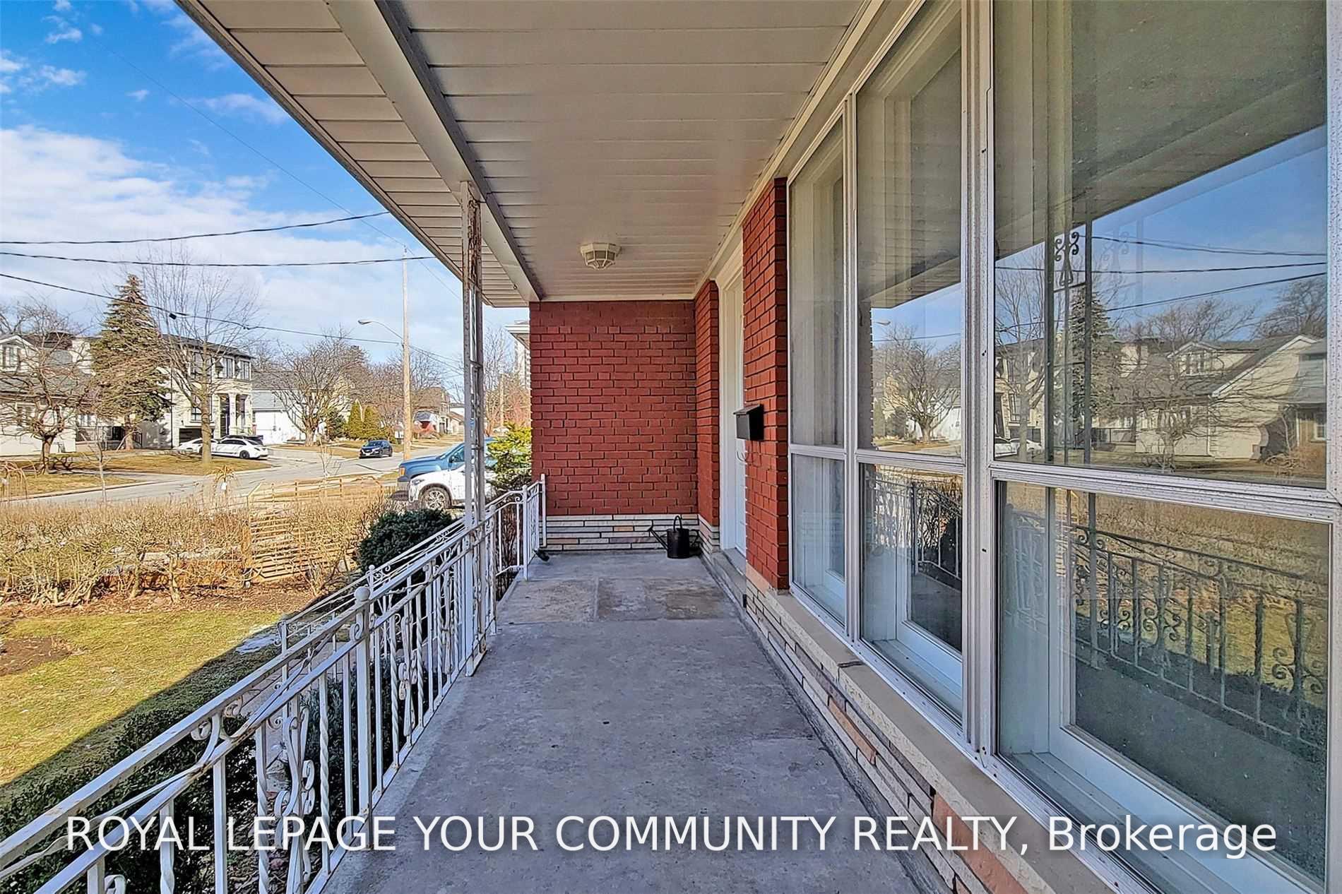 Photo 6 of Unit Main Level, 79 Patricia Avenue, North York, Newtonbrook West — HOMEH