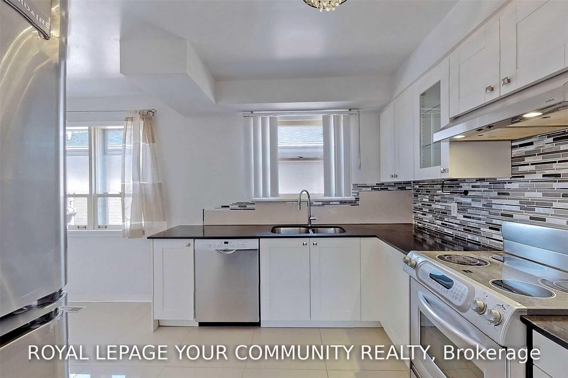 Photo 12 of Unit Main Level, 79 Patricia Avenue, North York, Newtonbrook West — HOMEH