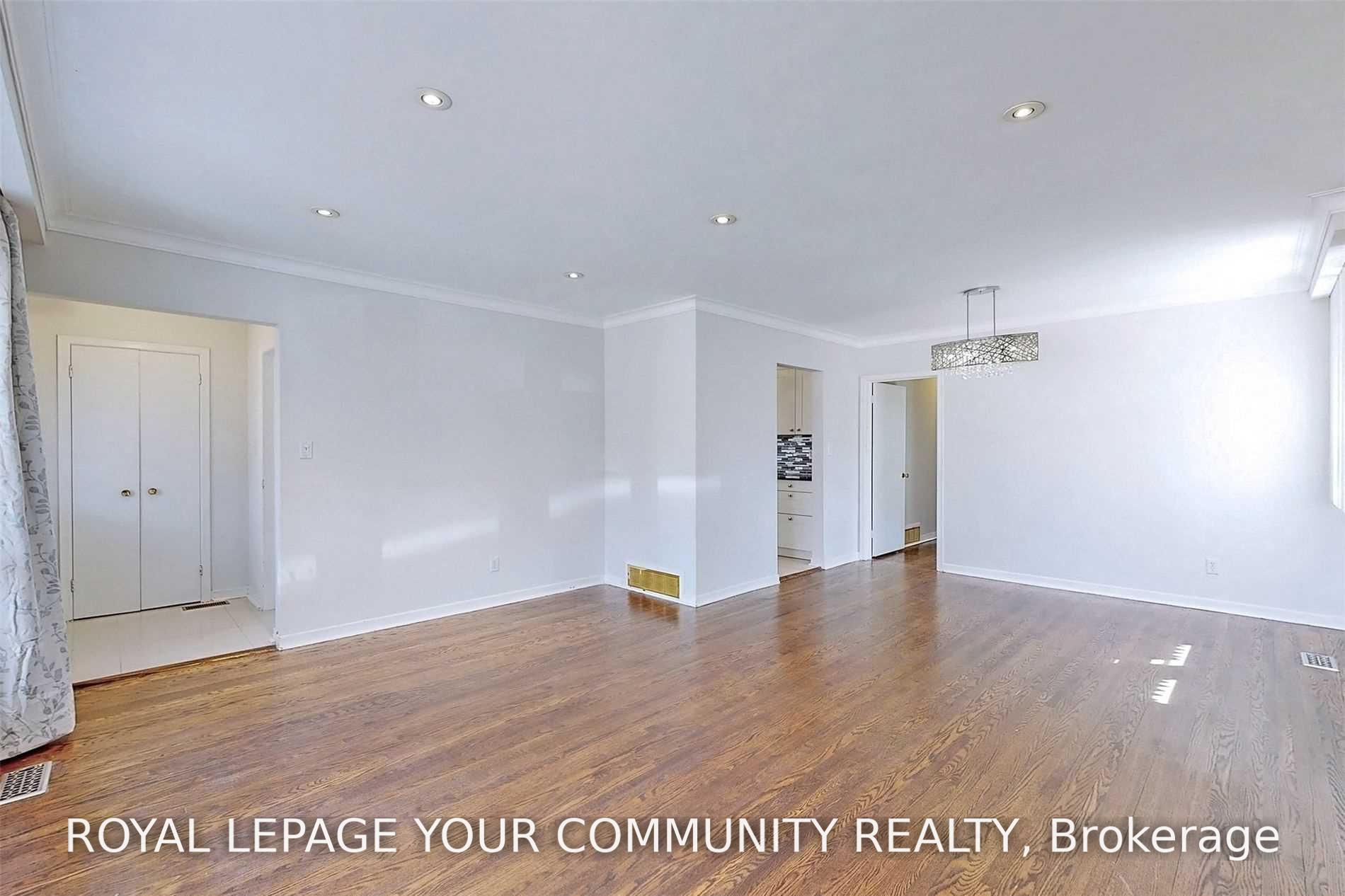 Photo 20 of Unit Main Level, 79 Patricia Avenue, North York, Newtonbrook West — HOMEH