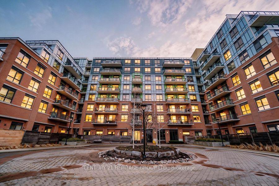 Photo of Unit 319, 11611 Yonge Street