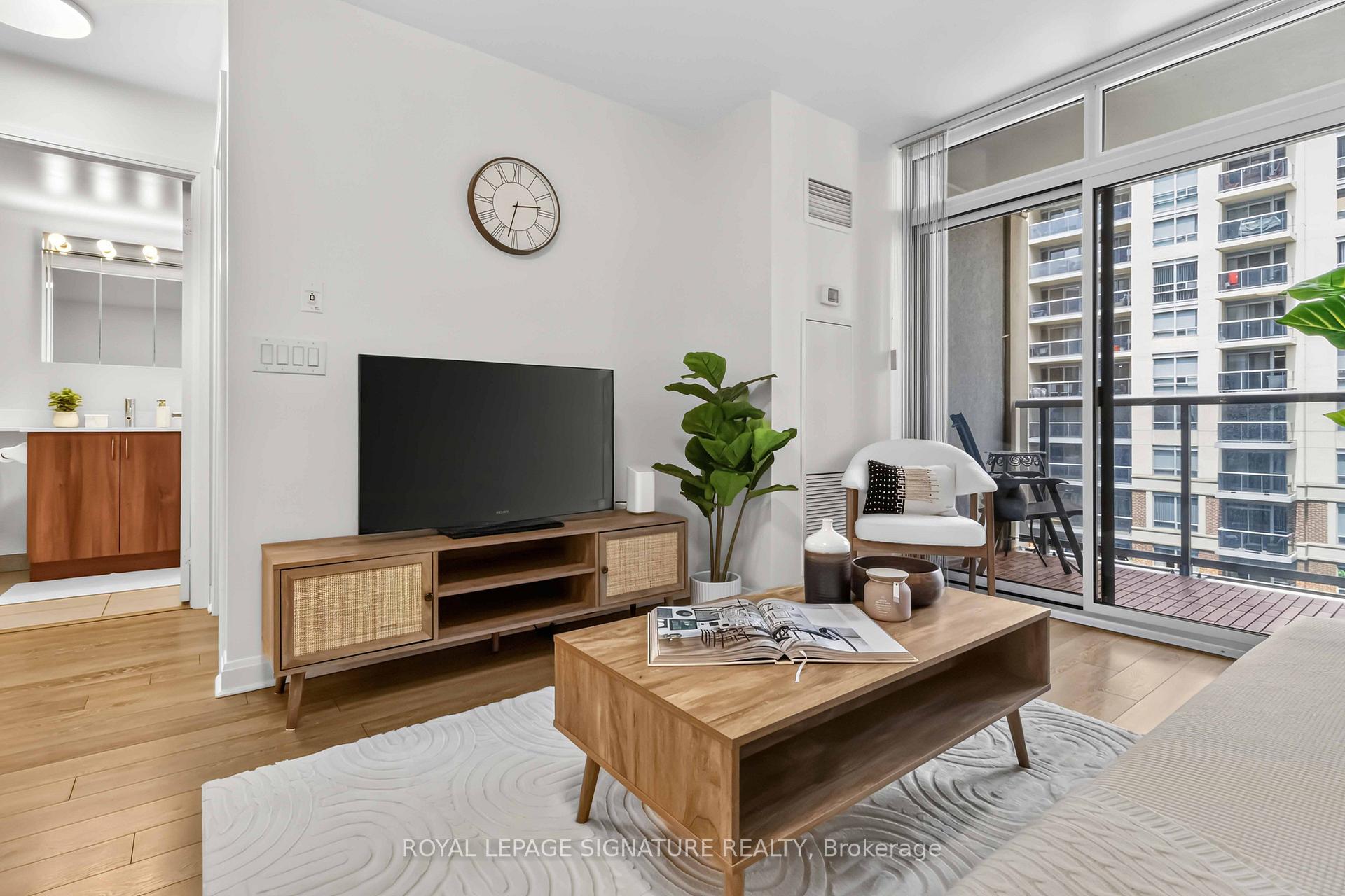 Photo 8 of Unit 601, 1 Michael Power Place, Etobicoke, Islington-City Centre West — HOMEH