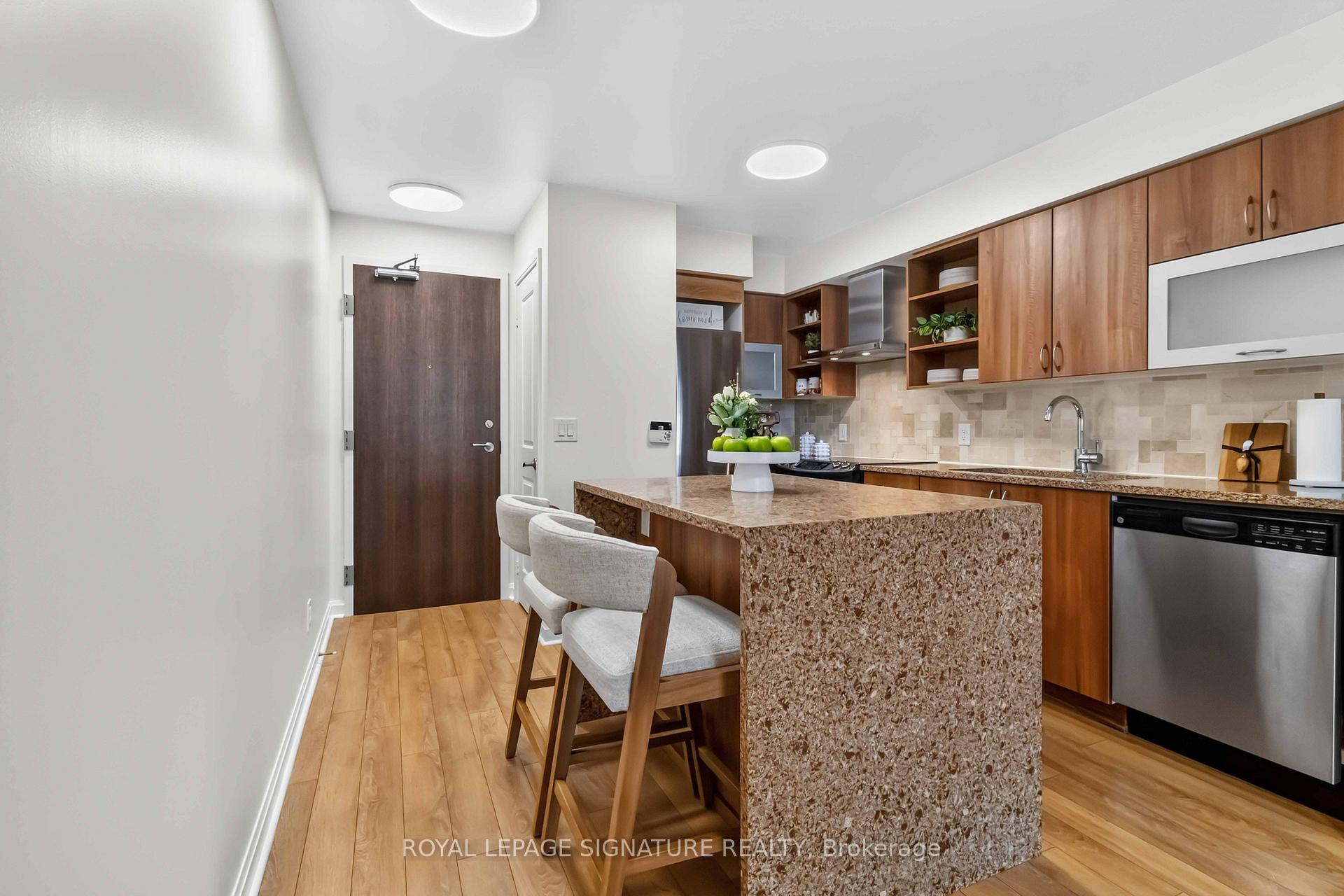 Photo 14 of Unit 601, 1 Michael Power Place, Etobicoke, Islington-City Centre West — HOMEH