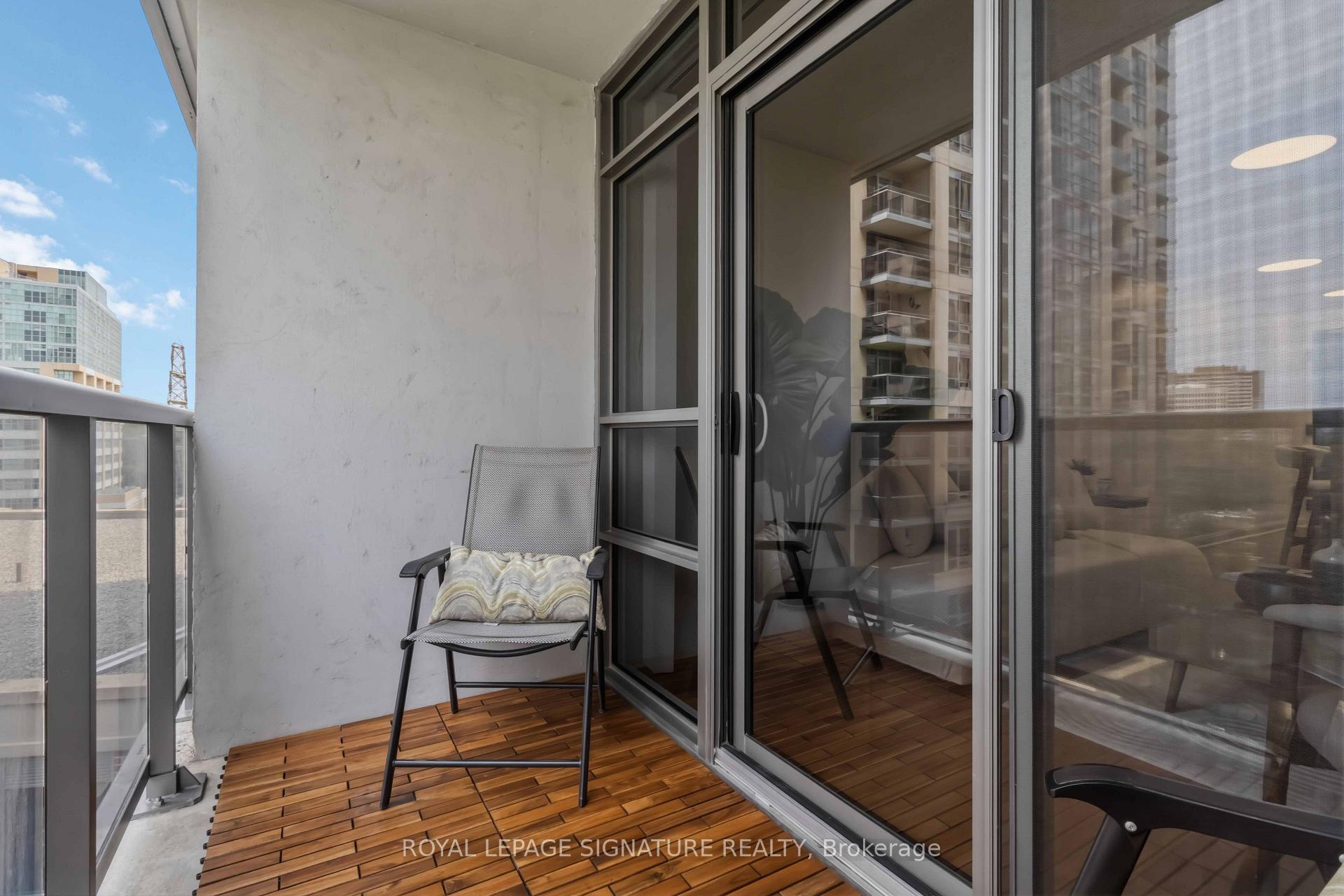 Photo 29 of Unit 601, 1 Michael Power Place, Etobicoke, Islington-City Centre West — HOMEH