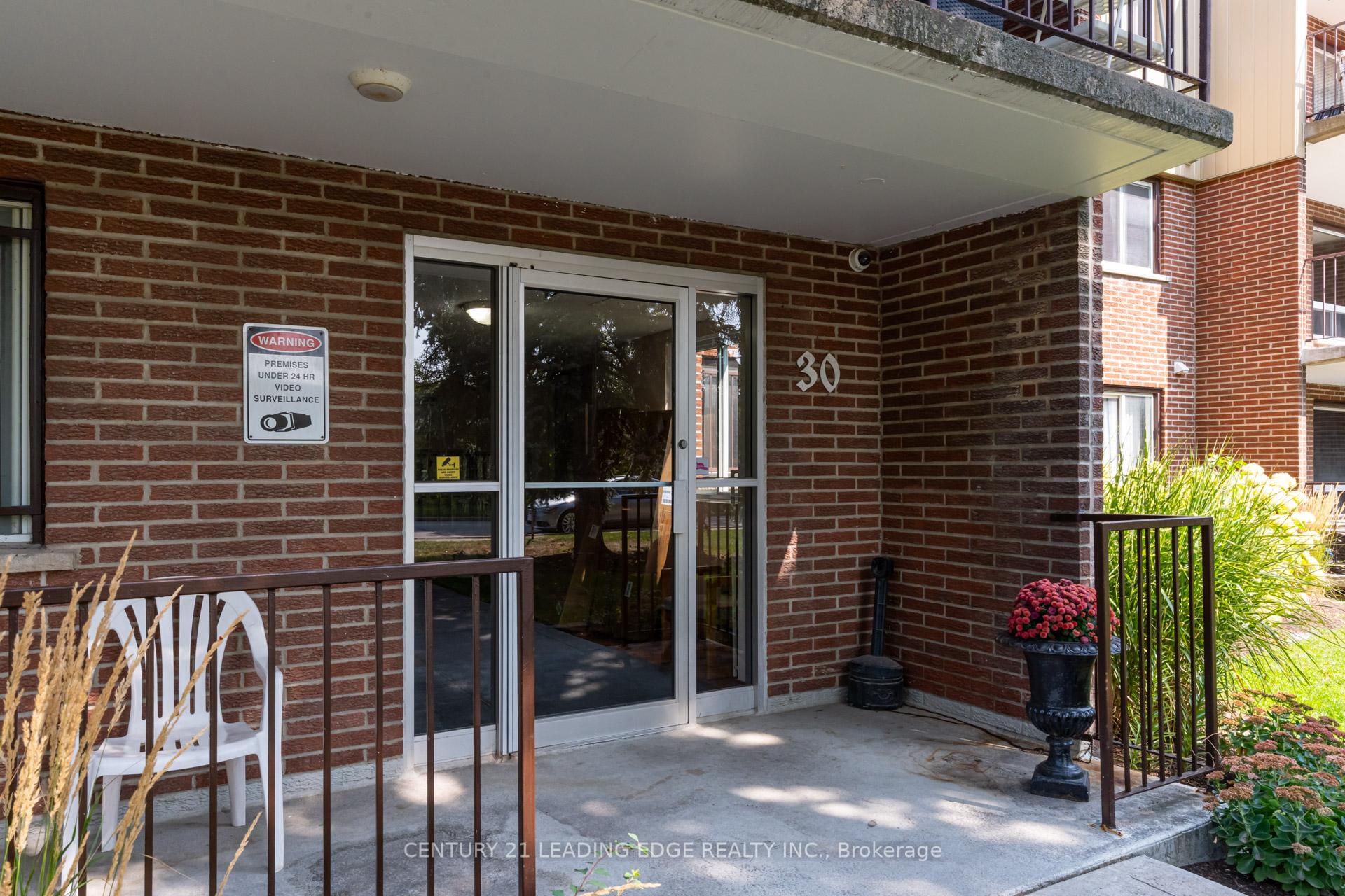 Photo 3 of Unit 314, 30 Avalon Place, Kitchener, Meinzinger — HOMEH