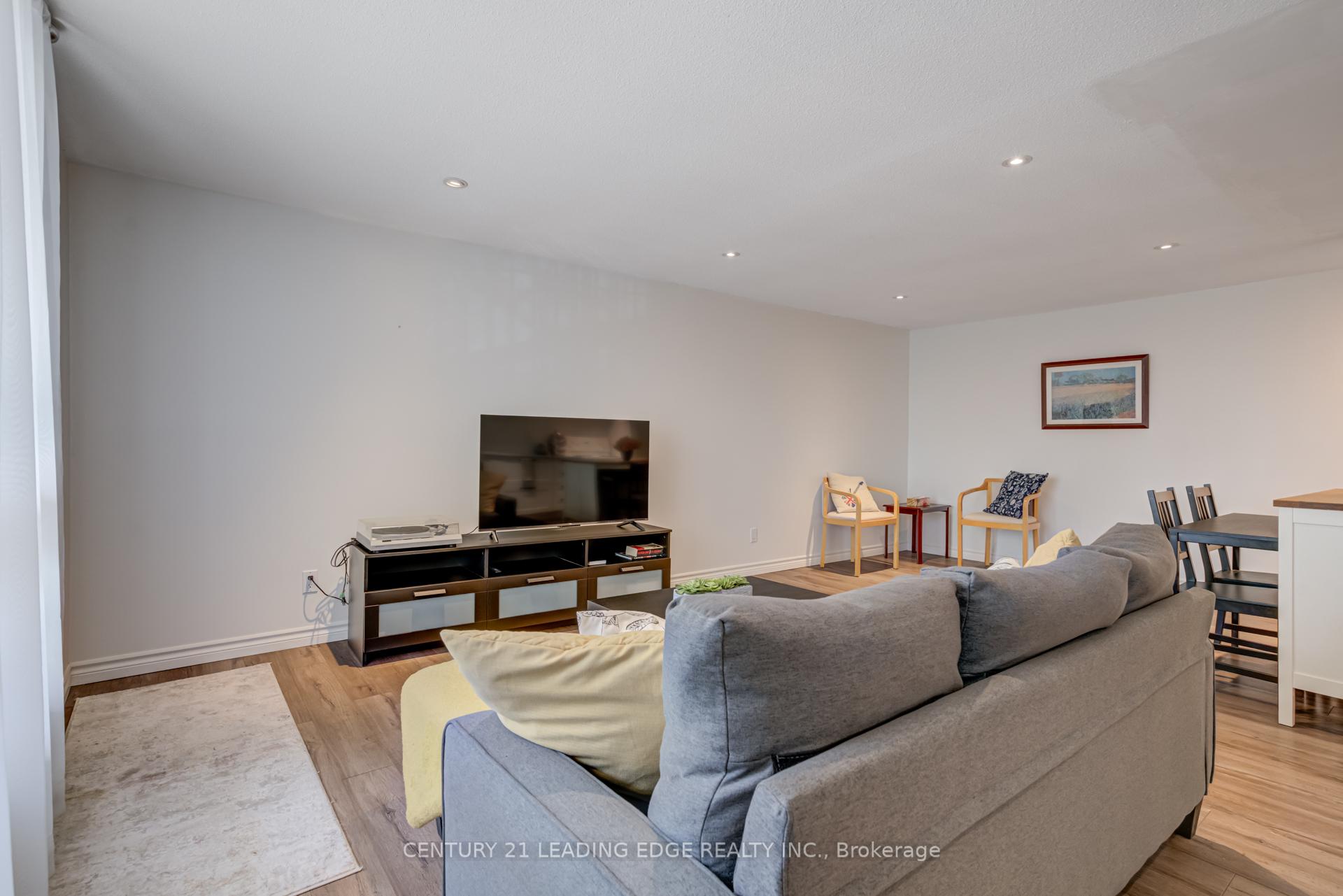 Photo 14 of Unit 314, 30 Avalon Place, Kitchener, Meinzinger — HOMEH