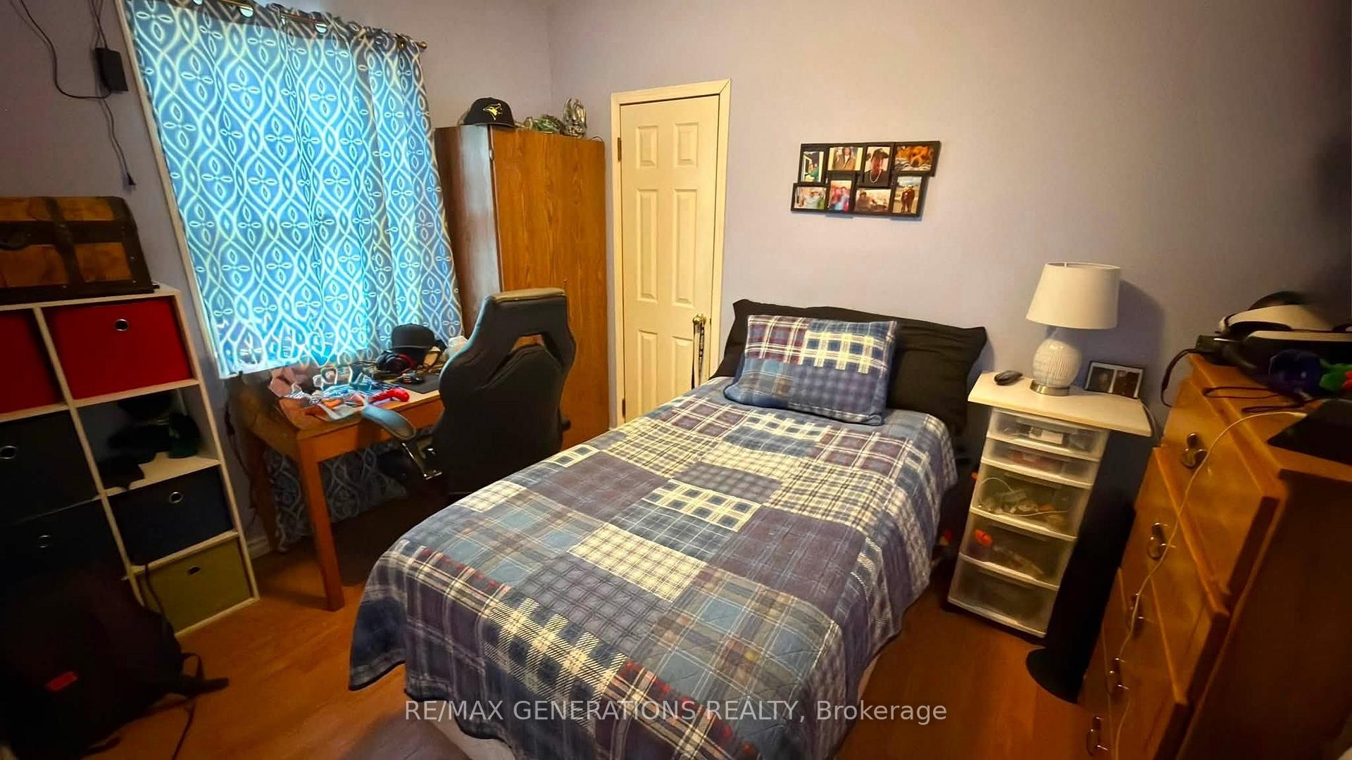 Photo 12 of 149 Prospect Avenue, Thunder Bay, College Heights — HOMEH
