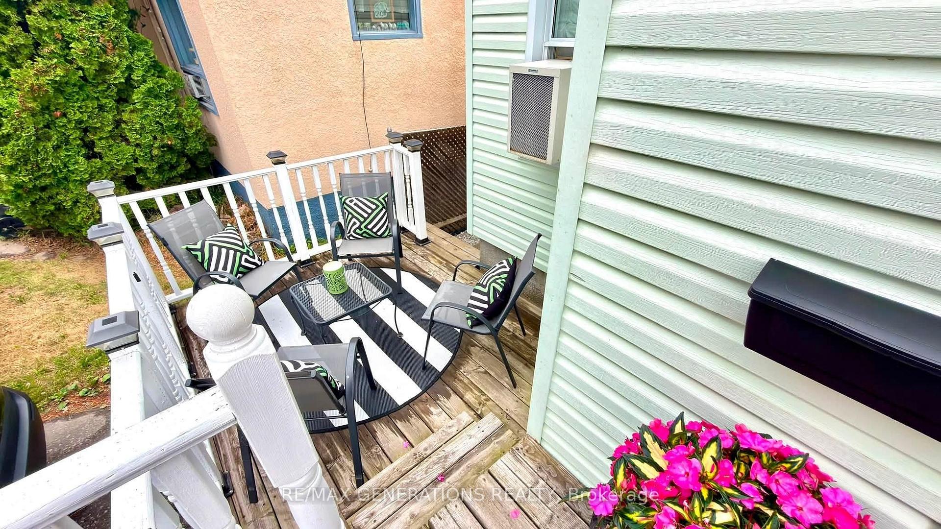 Photo 19 of 149 Prospect Avenue, Thunder Bay, College Heights — HOMEH