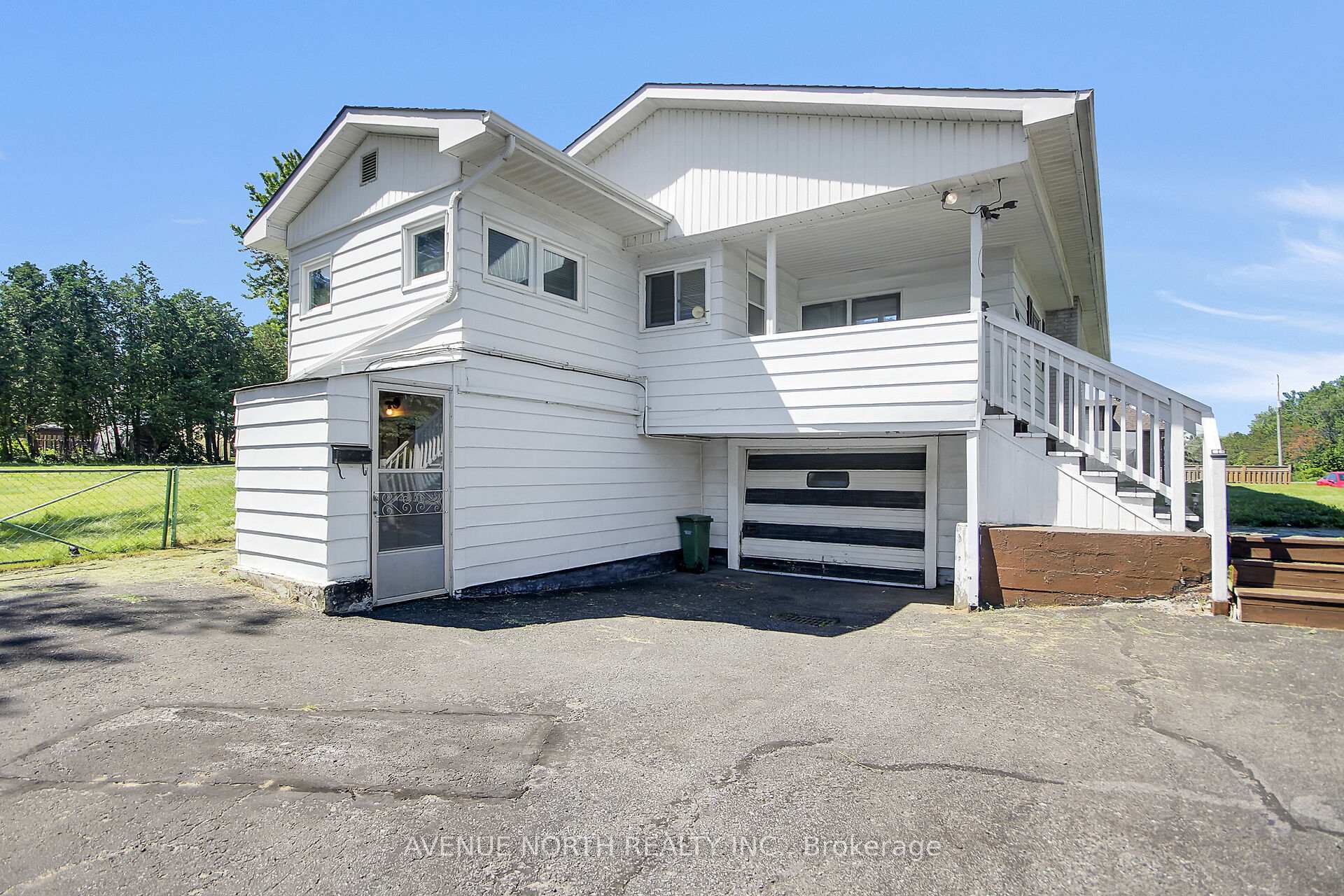 Photo 4 of 6898 Mitch Owens Road, Ottawa, Greely — HOMEH