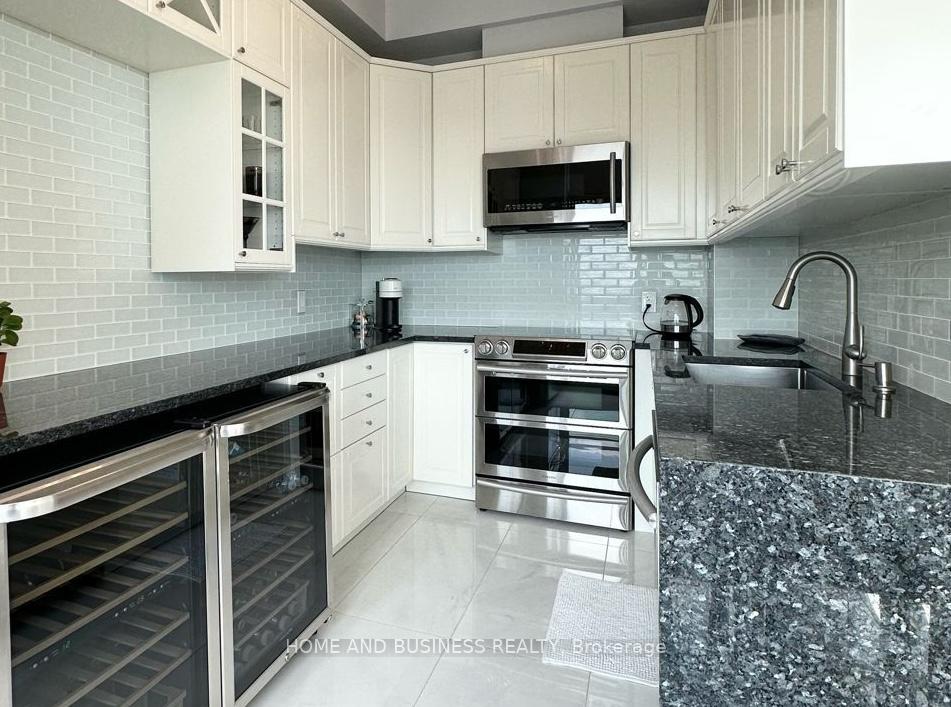 Photo 8 of Unit PH03, 3515 Kariya Drive, Mississauga, Fairview — HOMEH