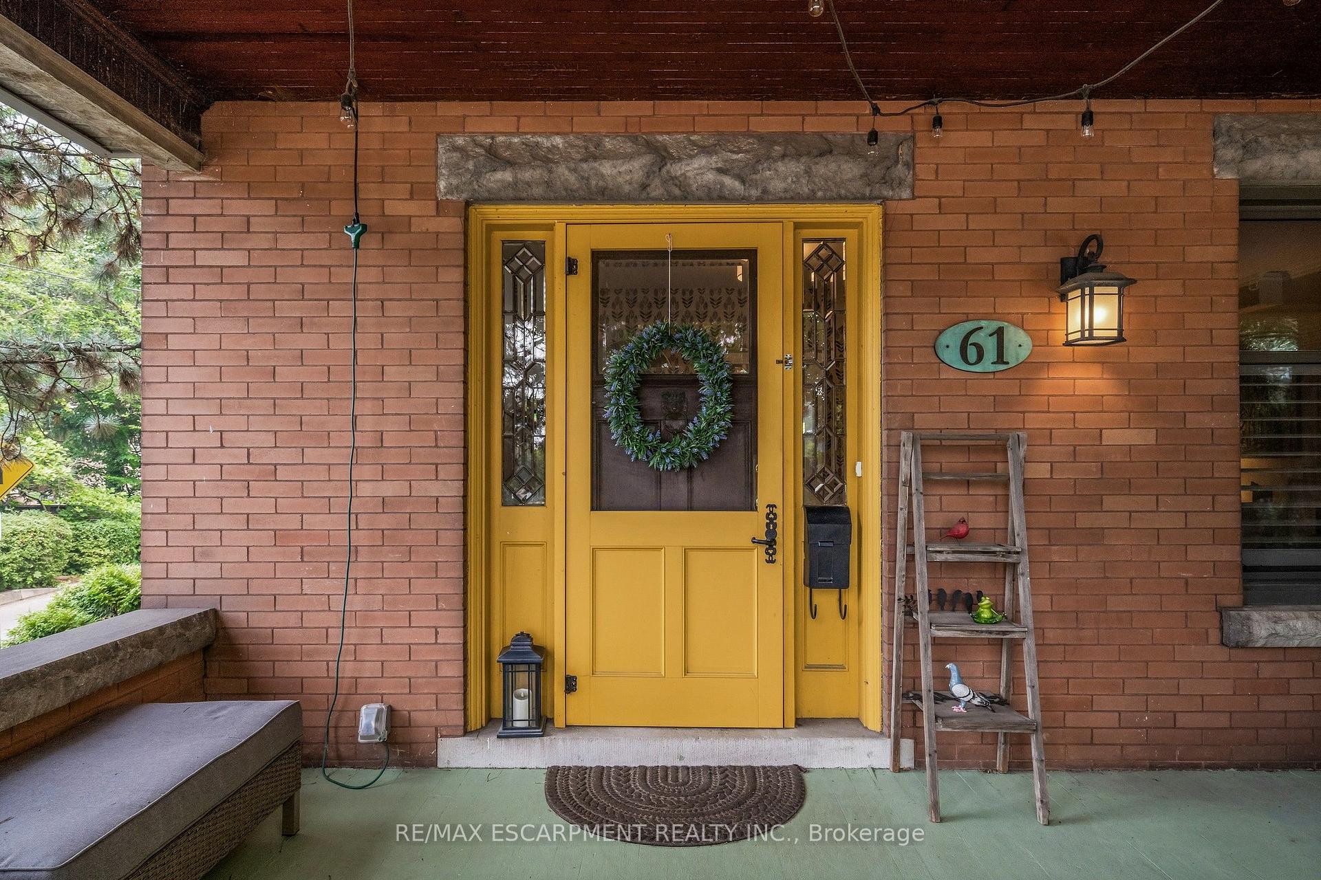 Photo 4 of 61 Mountain Avenue, Hamilton, Kirkendall — HOMEH