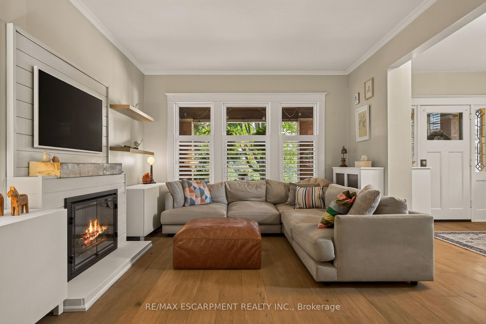 Photo 8 of 61 Mountain Avenue, Hamilton, Kirkendall — HOMEH