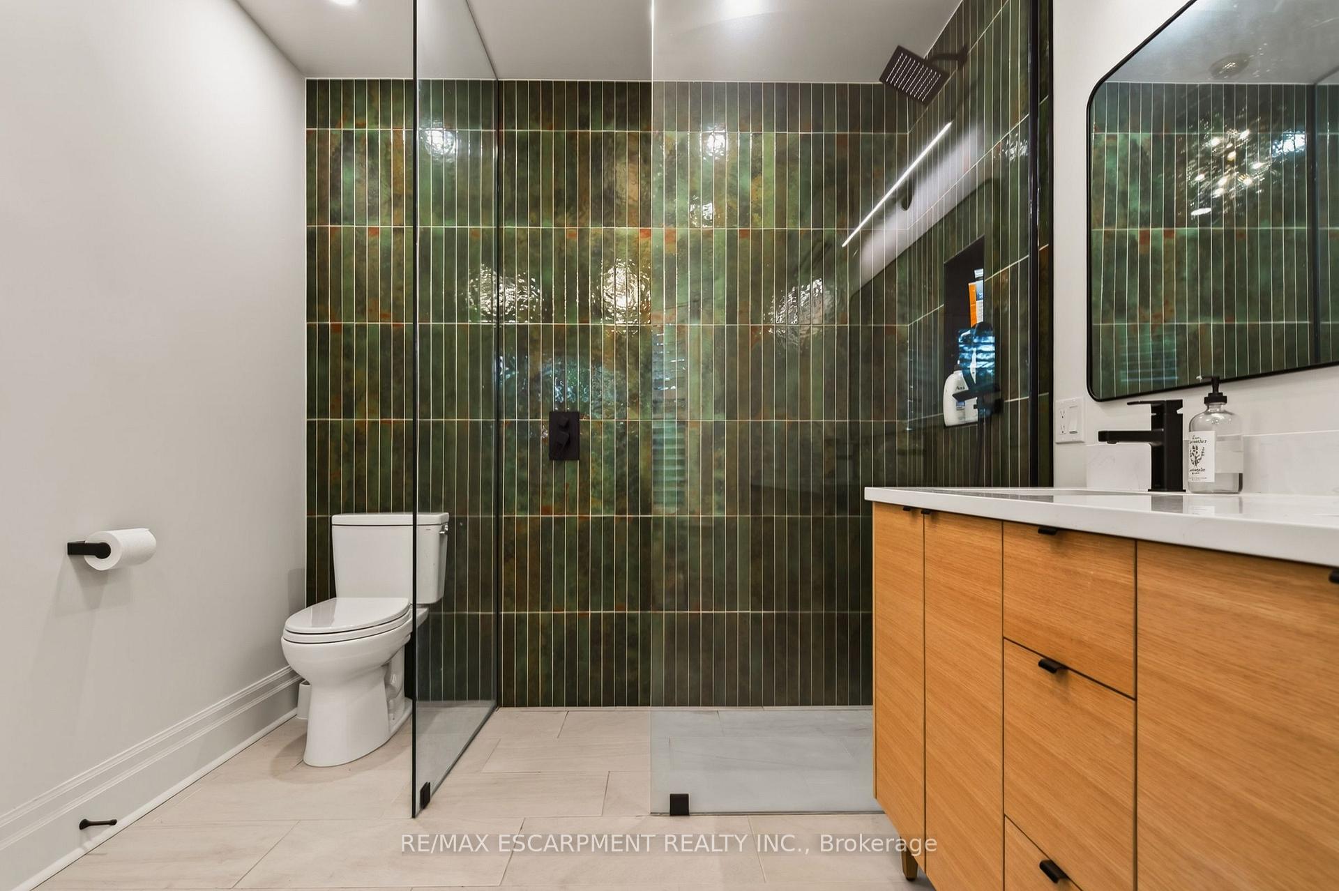 Photo 27 of 61 Mountain Avenue, Hamilton, Kirkendall — HOMEH