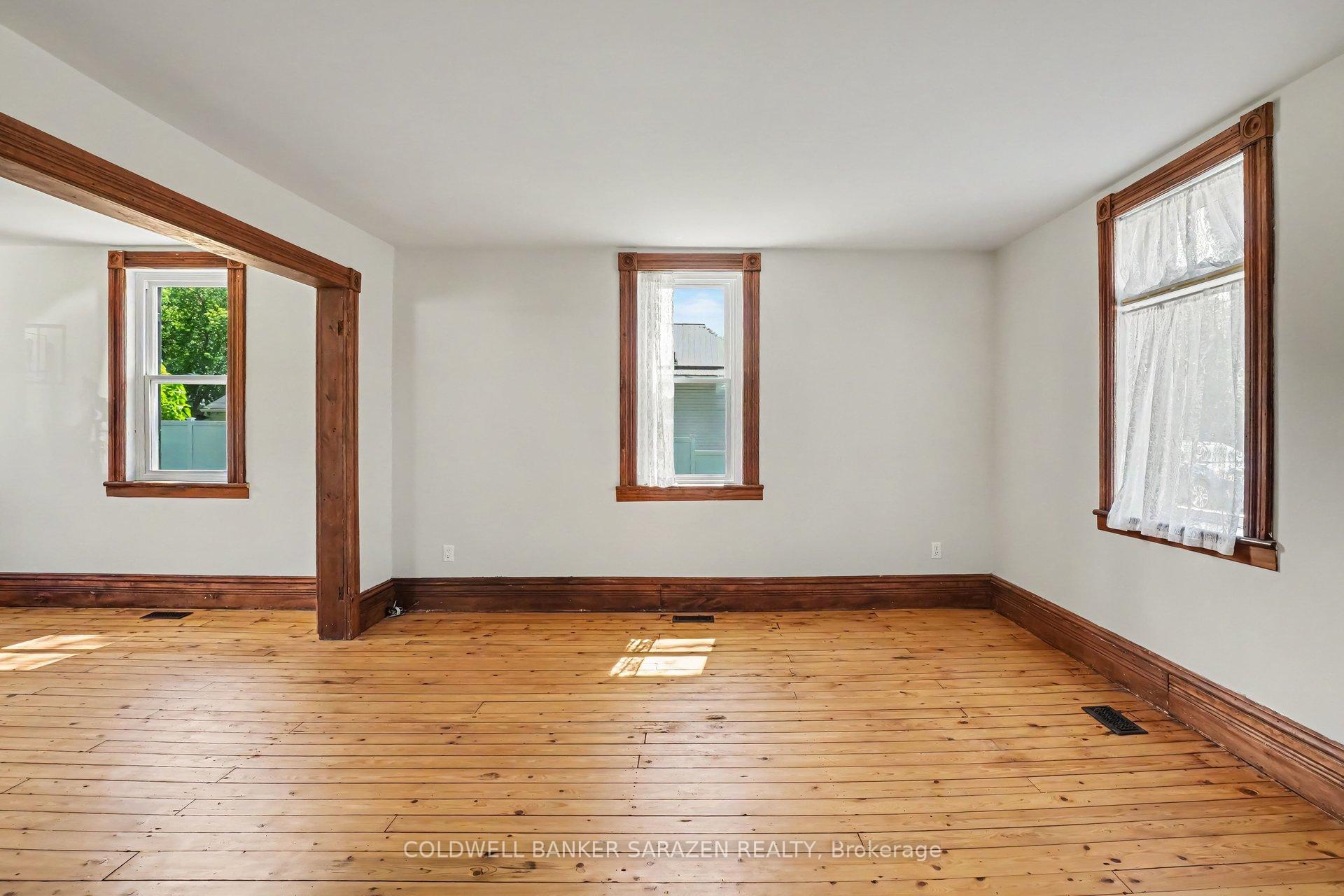 Photo 9 of 48 Norma Street S, Arnprior, Arnprior — HOMEH