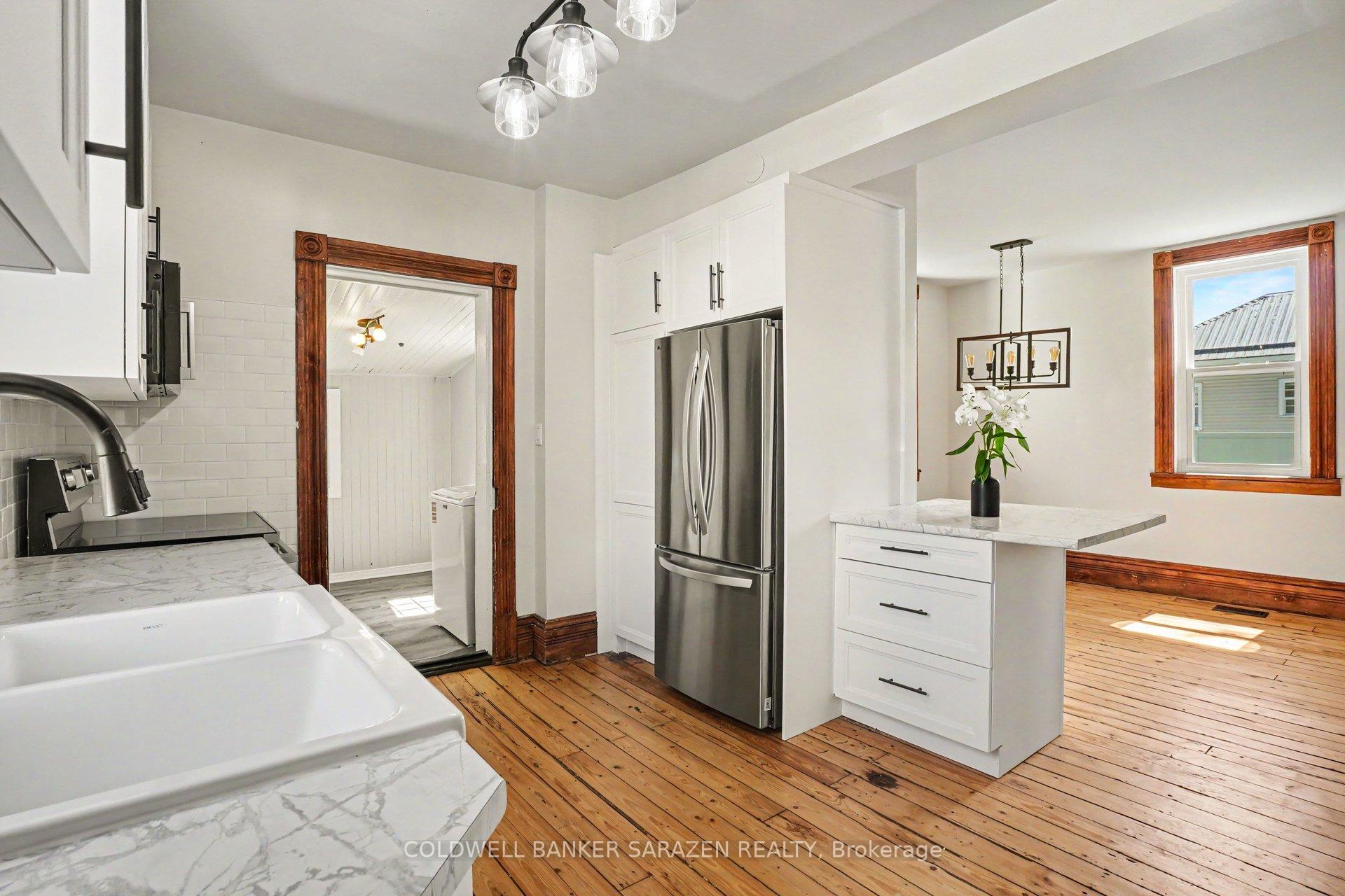 Photo 3 of 48 Norma Street S, Arnprior, Arnprior — HOMEH
