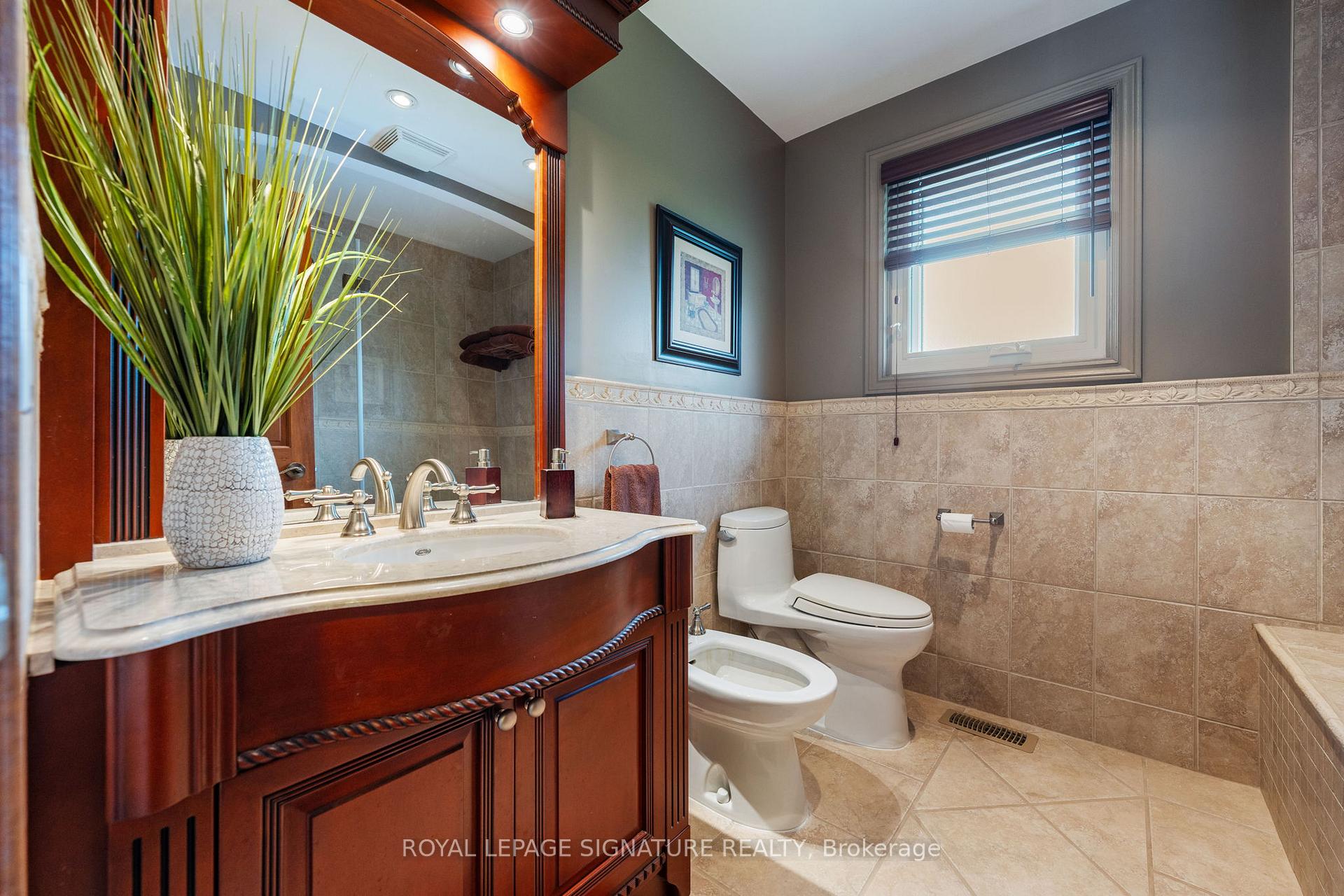 Photo 23 of 7 Thomson Road, Norfolk, Simcoe — HOMEH