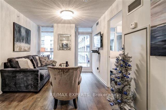 Photo 5 of Unit 552, 68 Abell Street, Toronto, Little Portugal — HOMEH