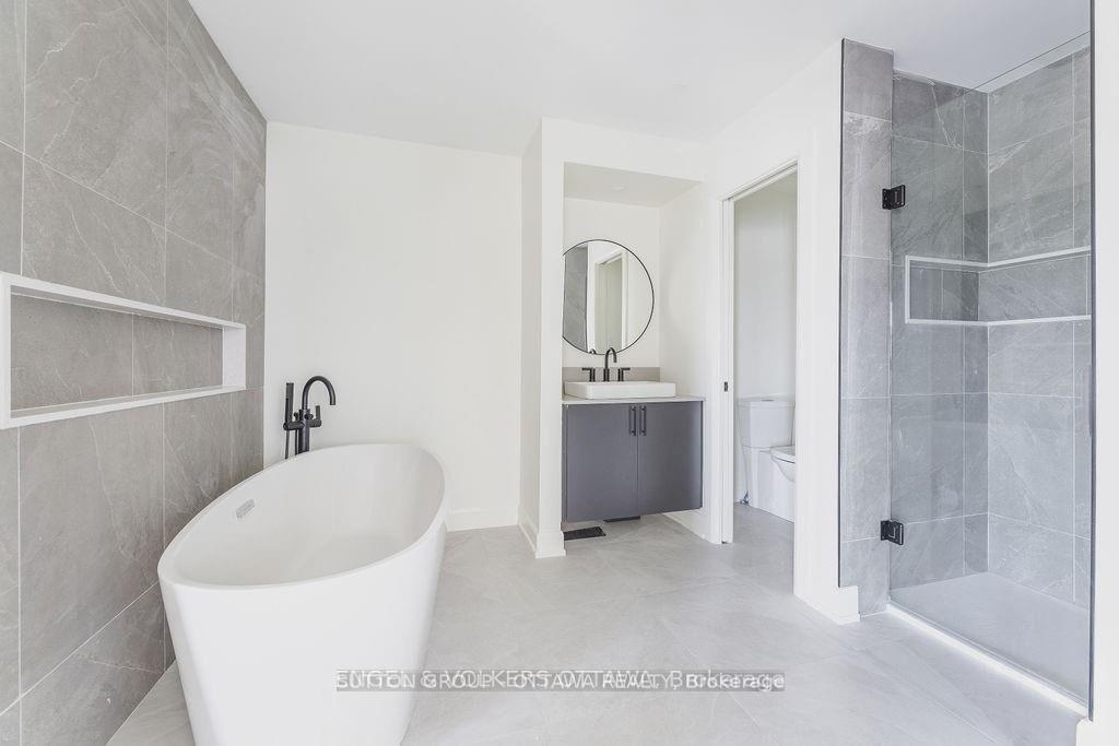 Photo 14 of Unit A, 136 Carillon Street, Ottawa, Vanier — HOMEH