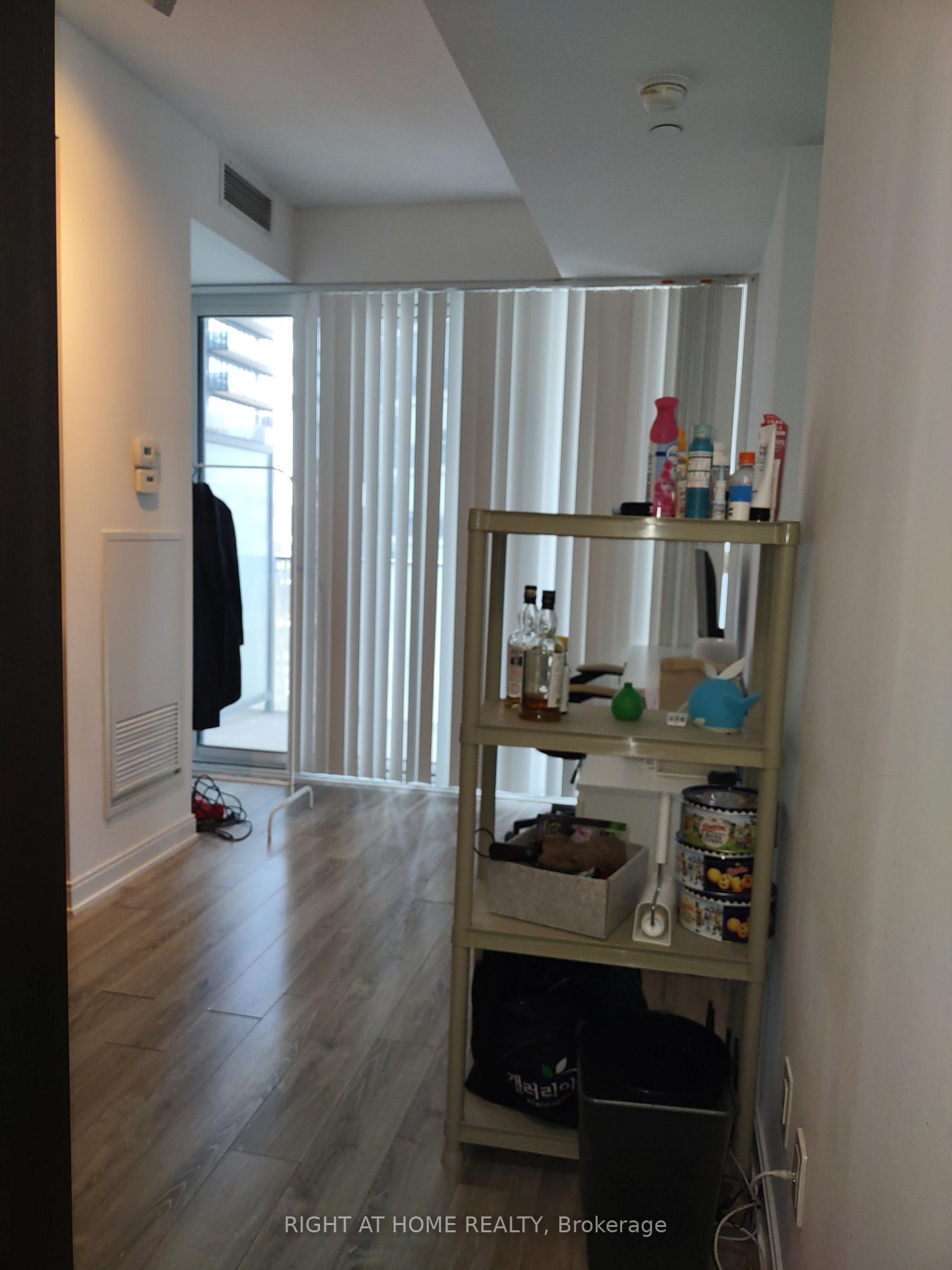 Photo 5 of Unit 1803, 42 Charles Street E, Toronto, Church-Yonge Corridor — HOMEH