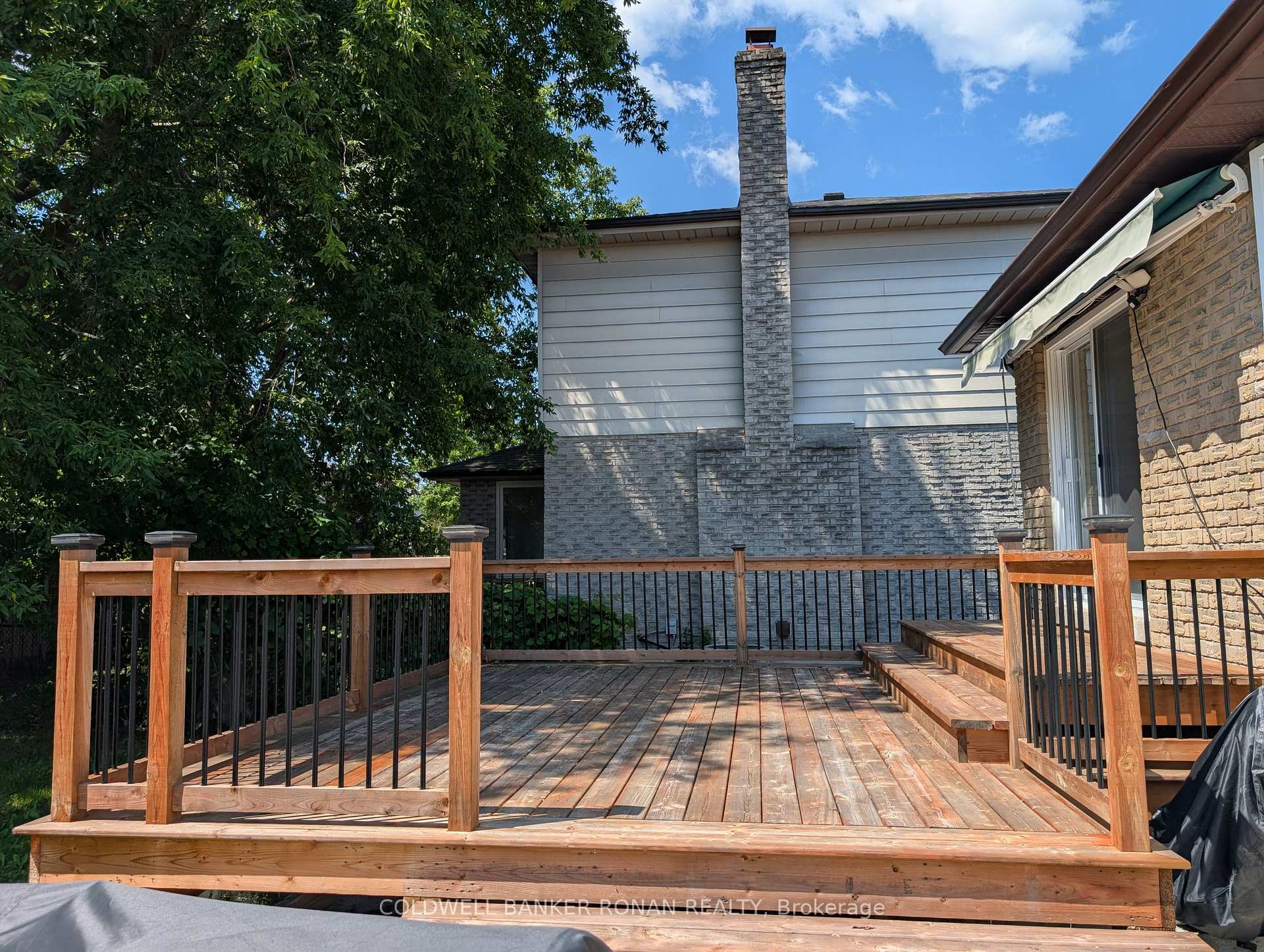Photo 26 of 41 Camrose Drive, Georgina, Keswick South — HOMEH