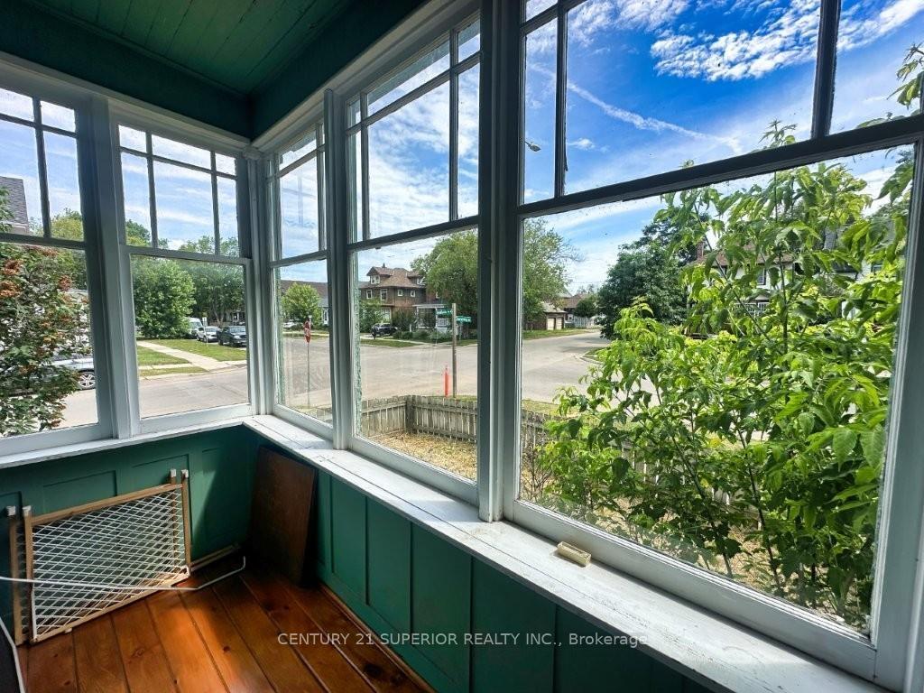 Photo 6 of 241 Syndicate Ave N, Thunder Bay, McKeller Park — HOMEH
