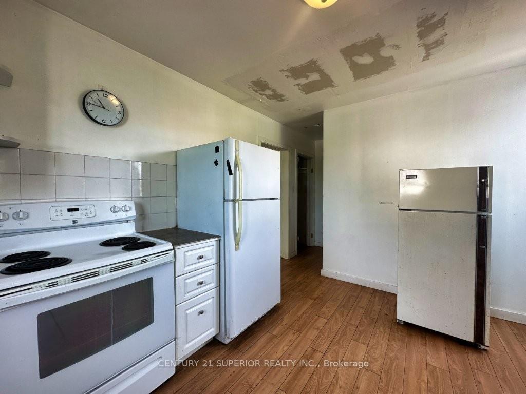 Photo 15 of 241 Syndicate Ave N, Thunder Bay, McKeller Park — HOMEH