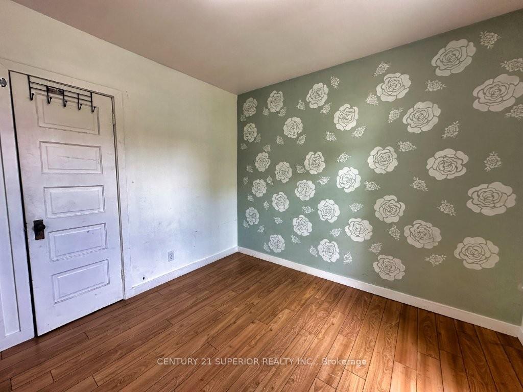 Photo 30 of 241 Syndicate Ave N, Thunder Bay, McKeller Park — HOMEH
