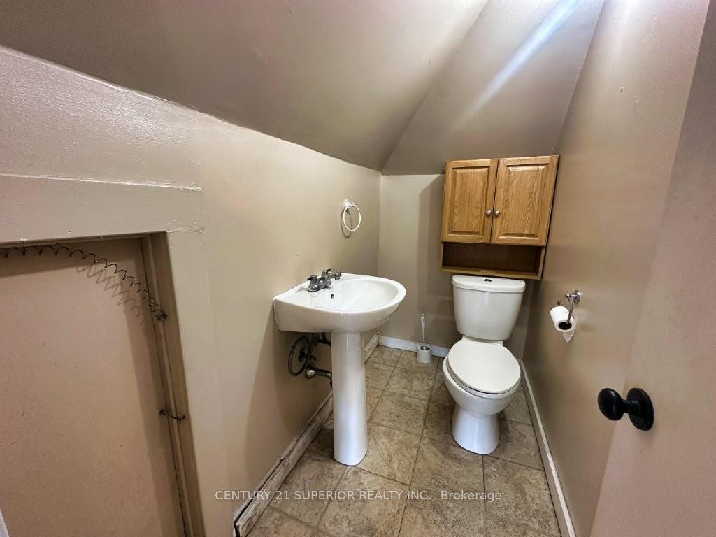Photo 38 of 241 Syndicate Ave N, Thunder Bay, McKeller Park — HOMEH