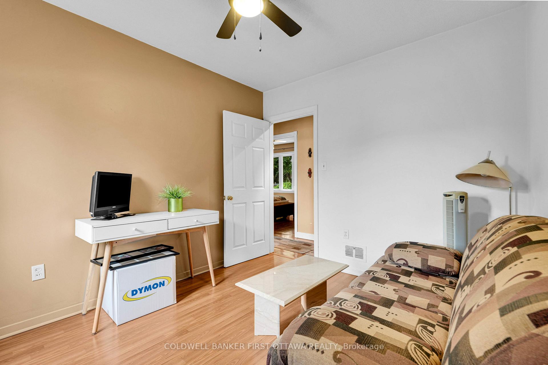 Photo 15 of 636 Malartic Avenue, Ottawa, Castle Heights — HOMEH