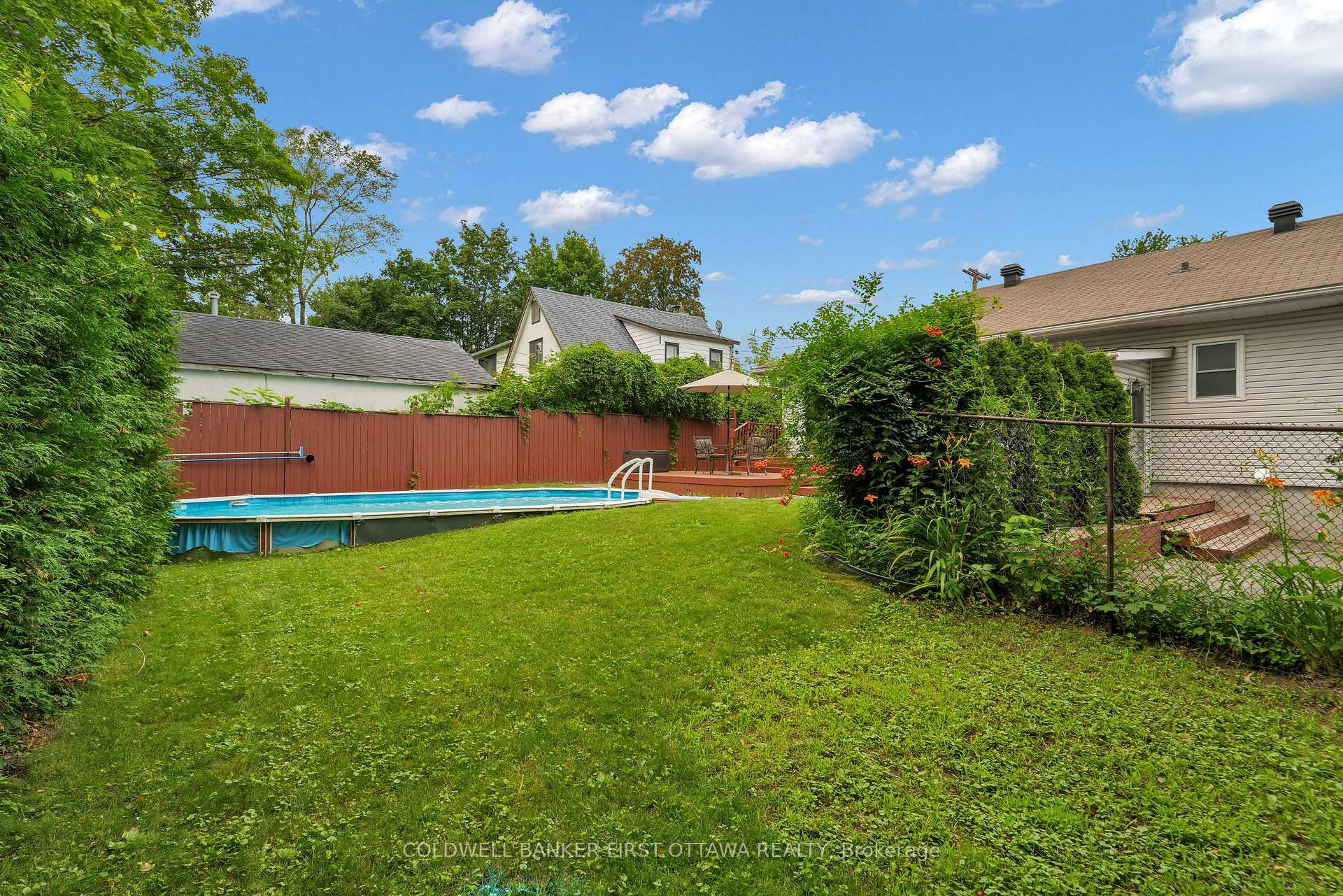 Photo 32 of 636 Malartic Avenue, Ottawa, Castle Heights — HOMEH