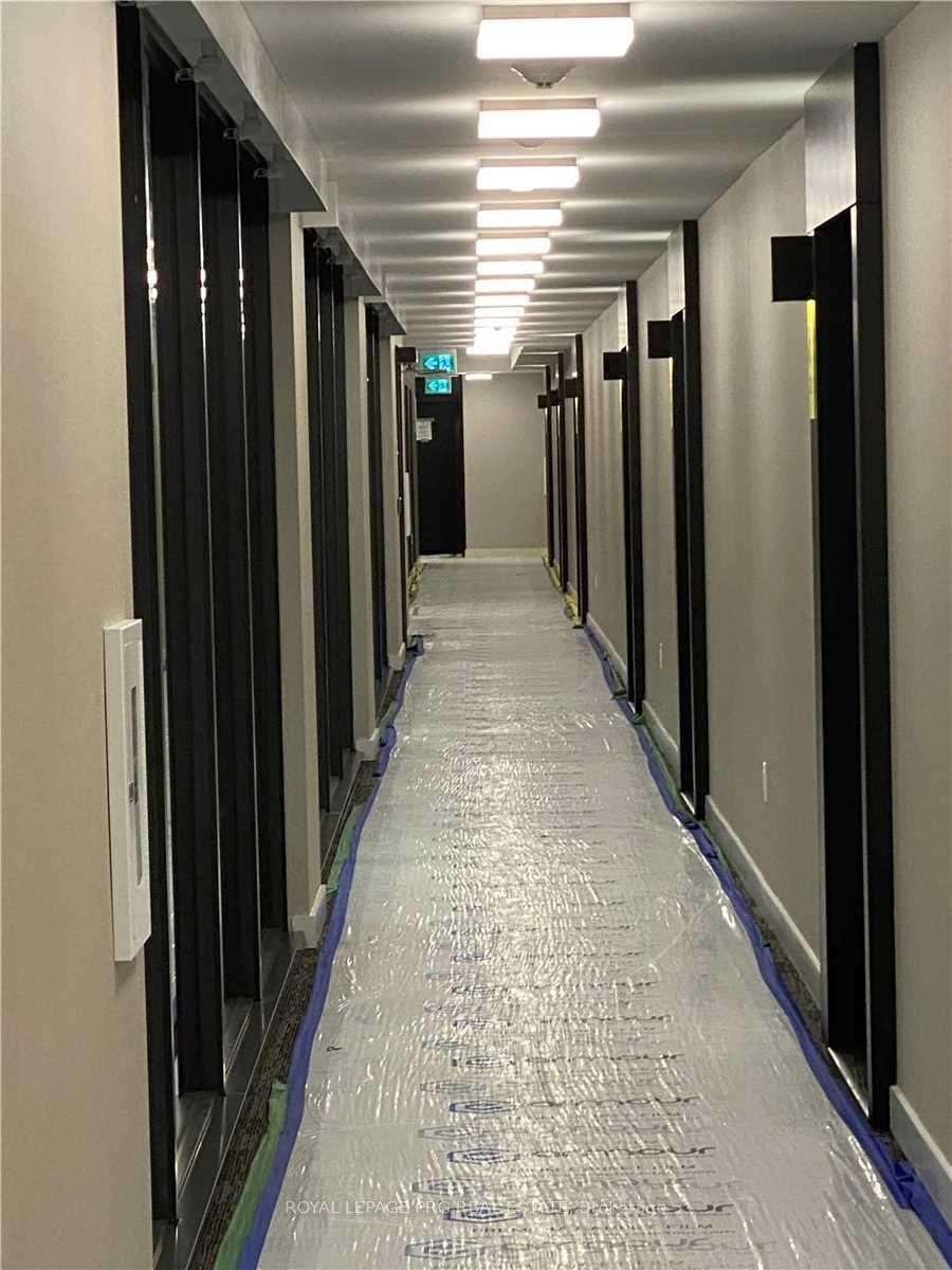 Photo 3 of Unit 1403, 158 Front Street E, Toronto, Moss Park — HOMEH