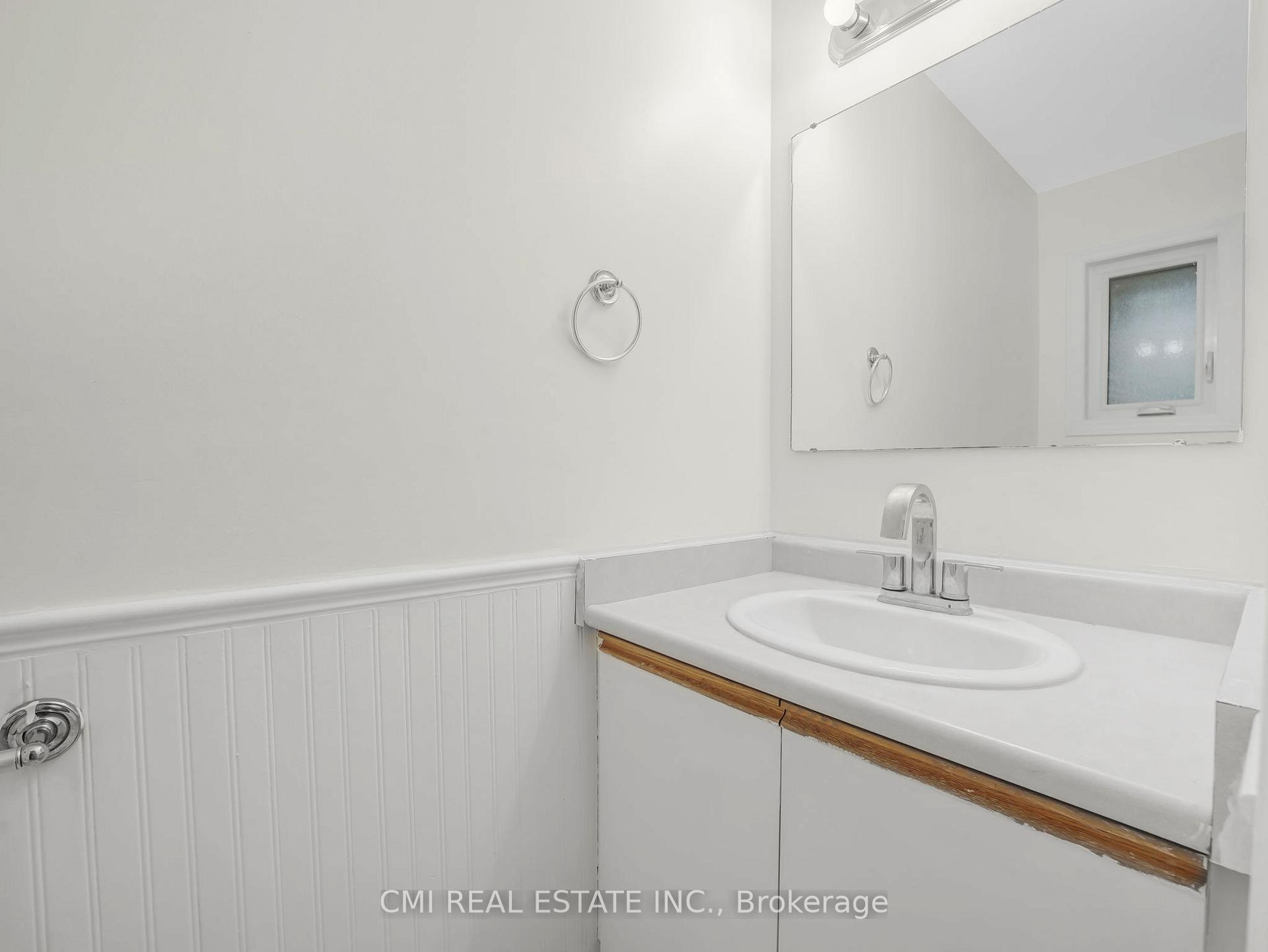 Photo 13 of Unit 24, 29 Paulander Drive, Kitchener, Victoria Hills — HOMEH