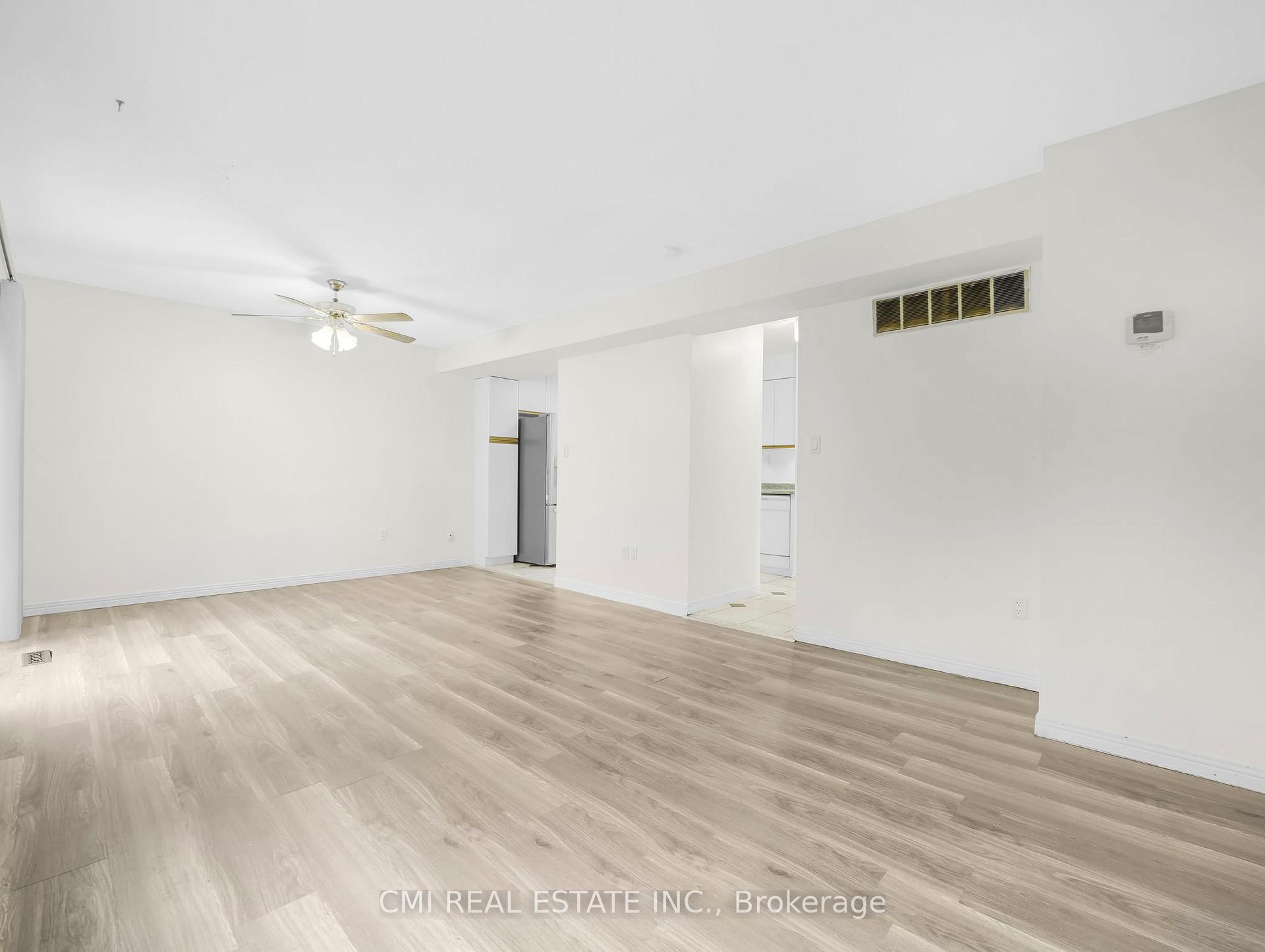 Photo 16 of Unit 24, 29 Paulander Drive, Kitchener, Victoria Hills — HOMEH