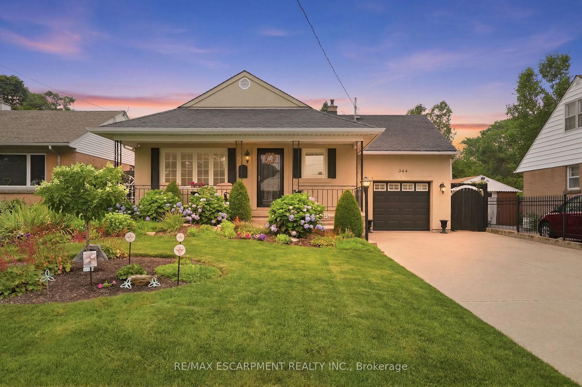 Photo 1 of 344 East 36th Street, Hamilton, Macassa — HOMEH