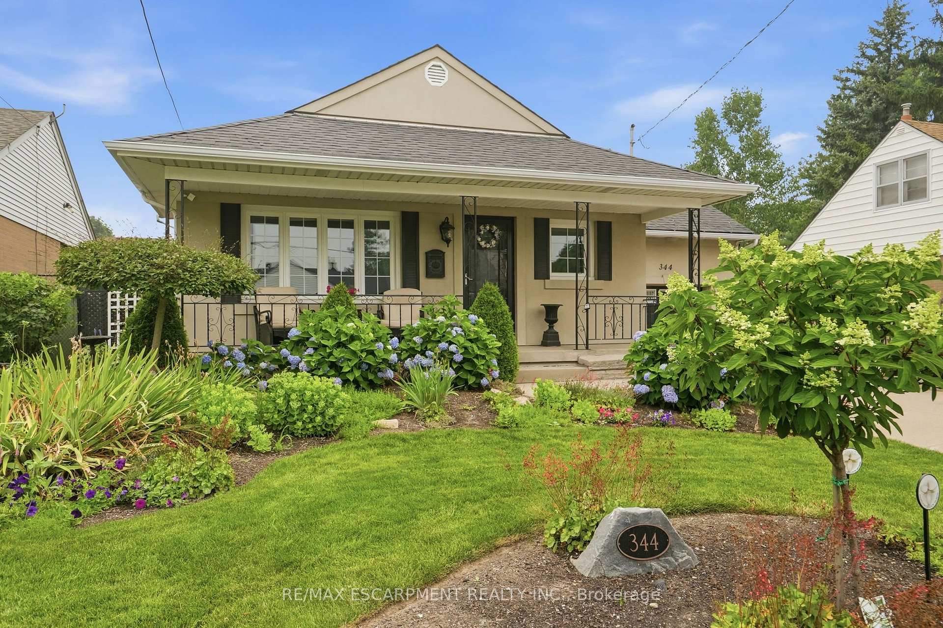 Photo 4 of 344 East 36th Street, Hamilton, Macassa — HOMEH