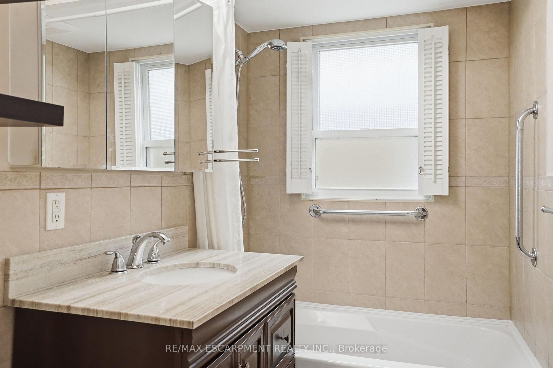 Photo 19 of 344 East 36th Street, Hamilton, Macassa — HOMEH