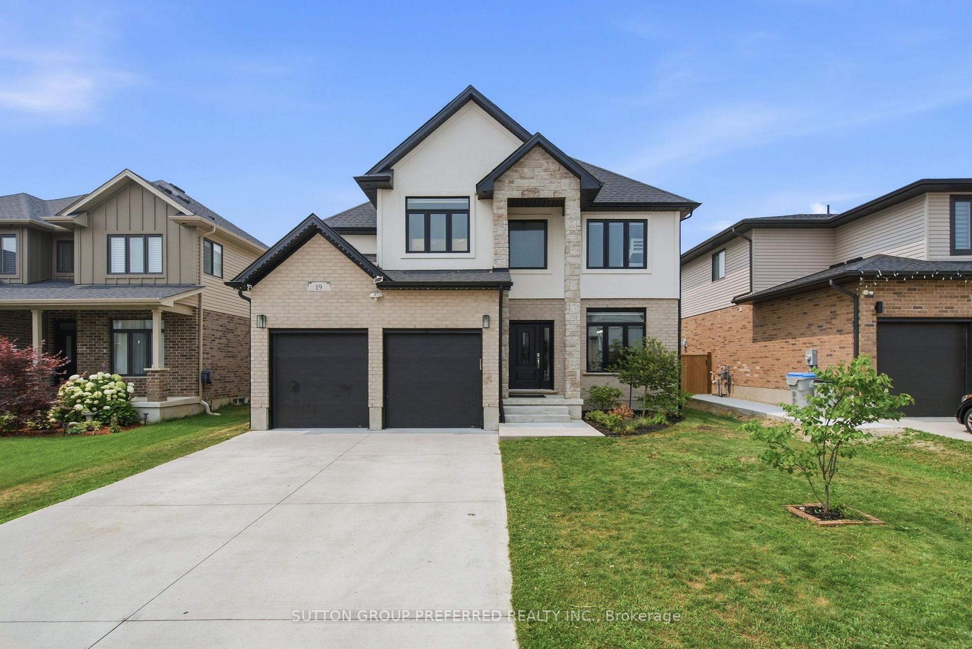 Photo 1 of 19 Kaiser Lane, Middlesex Centre, Kilworth — HOMEH