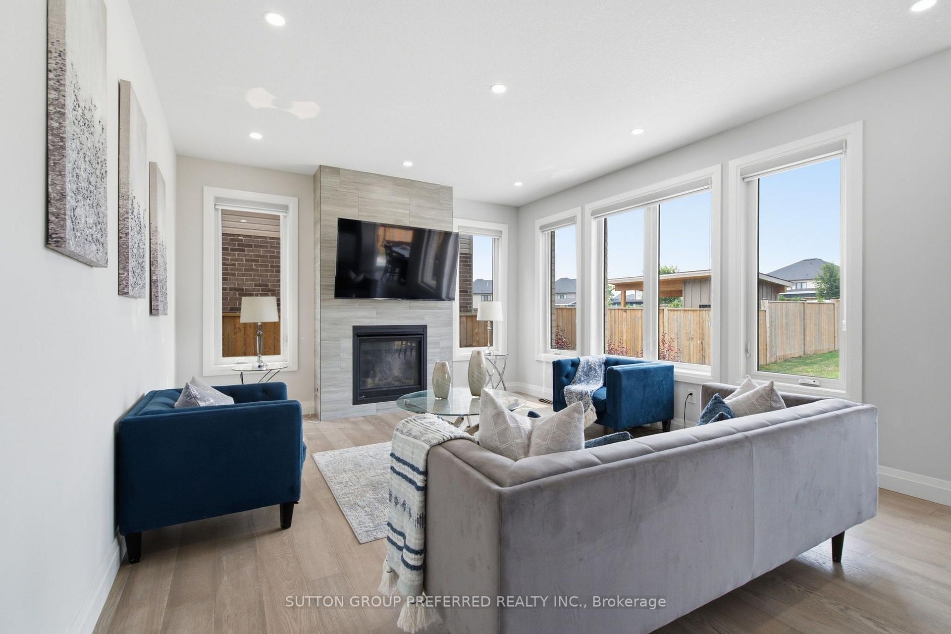 Photo 9 of 19 Kaiser Lane, Middlesex Centre, Kilworth — HOMEH