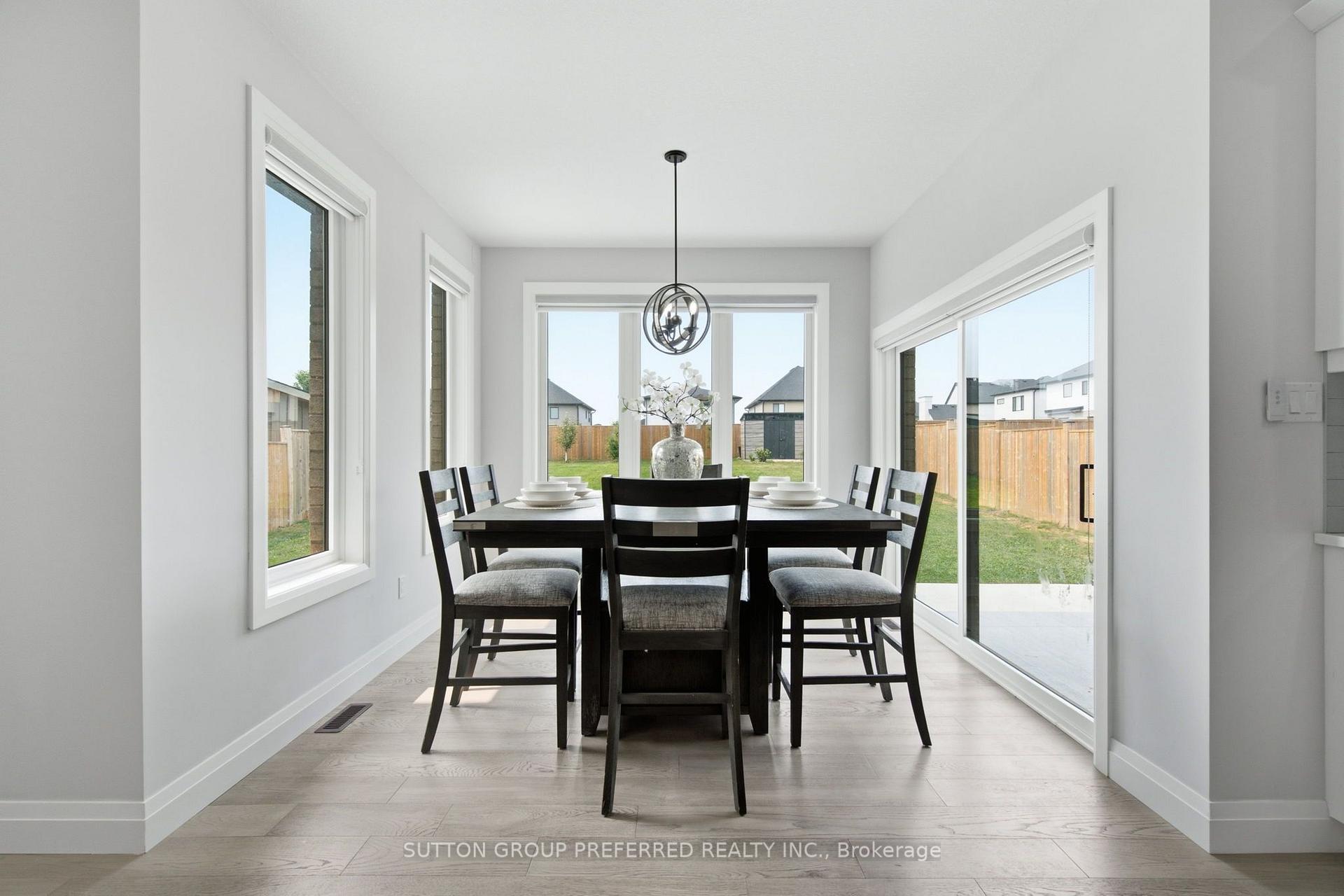 Photo 15 of 19 Kaiser Lane, Middlesex Centre, Kilworth — HOMEH
