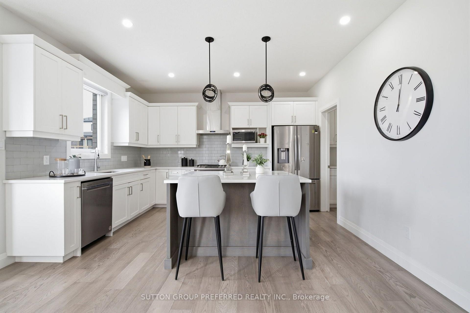 Photo 17 of 19 Kaiser Lane, Middlesex Centre, Kilworth — HOMEH