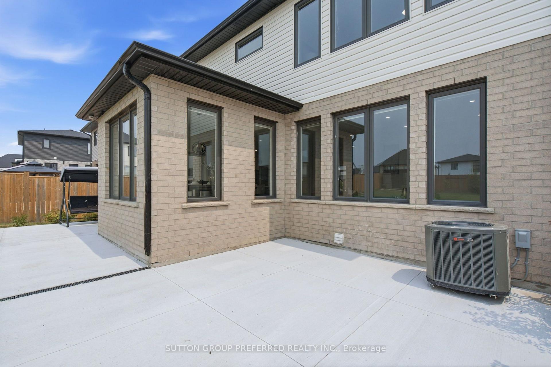 Photo 44 of 19 Kaiser Lane, Middlesex Centre, Kilworth — HOMEH