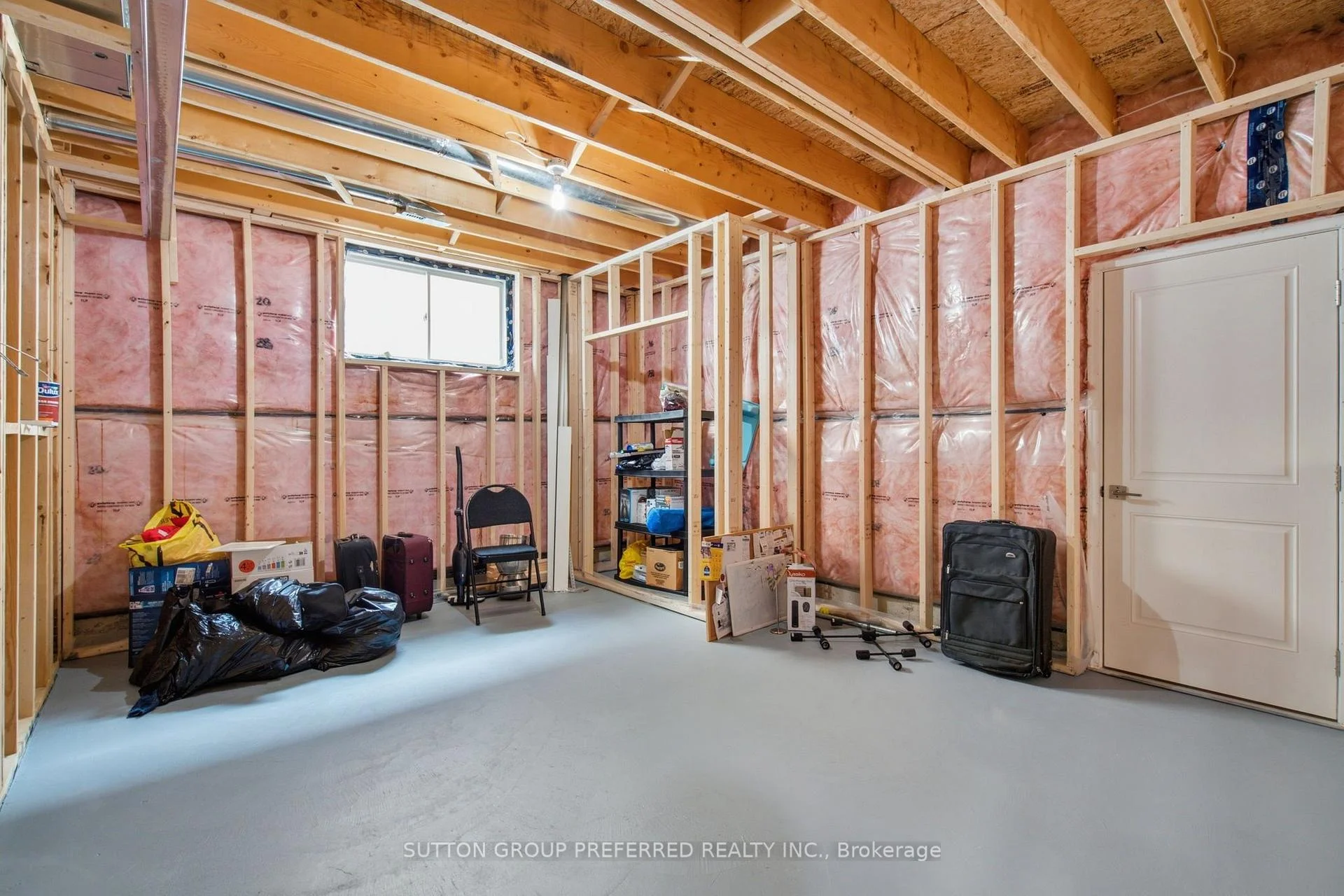 Photo 39 of 19 Kaiser Lane, Middlesex Centre, Kilworth — HOMEH
