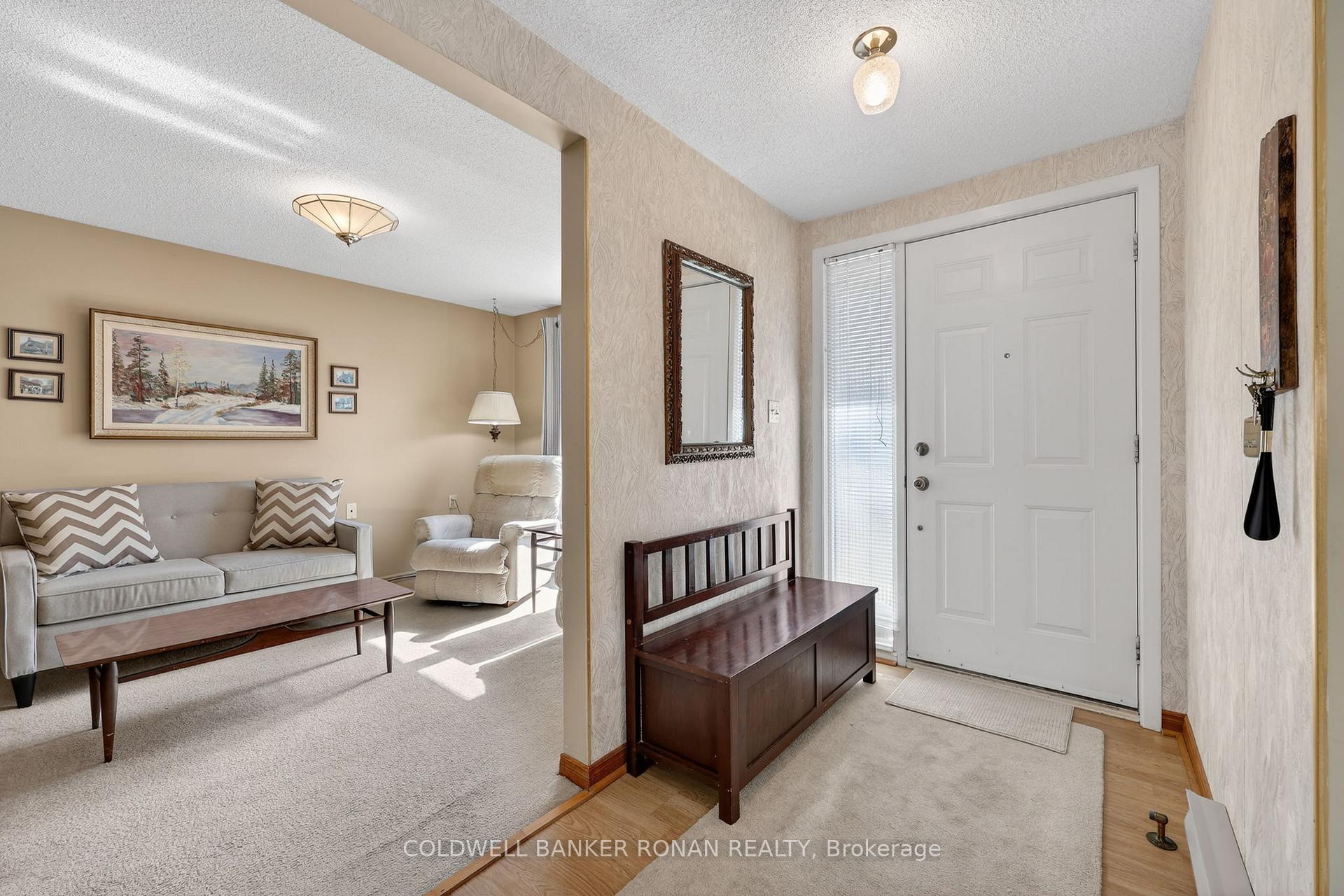 Photo 2 of 4 Tecumseth Pines Drive, New Tecumseth, Rural New Tecumseth — HOMEH