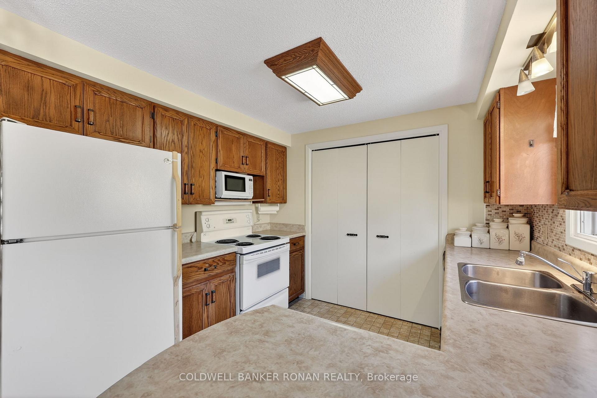 Photo 11 of 4 Tecumseth Pines Drive, New Tecumseth, Rural New Tecumseth — HOMEH