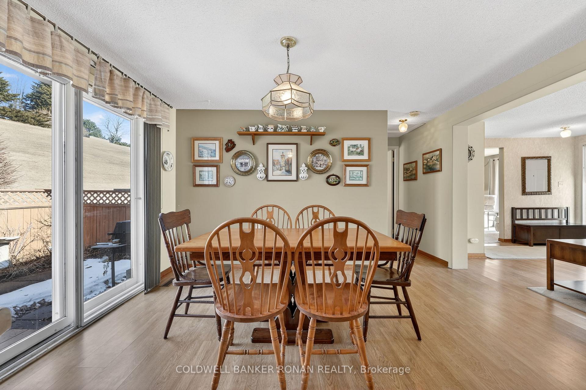 Photo 14 of 4 Tecumseth Pines Drive, New Tecumseth, Rural New Tecumseth — HOMEH