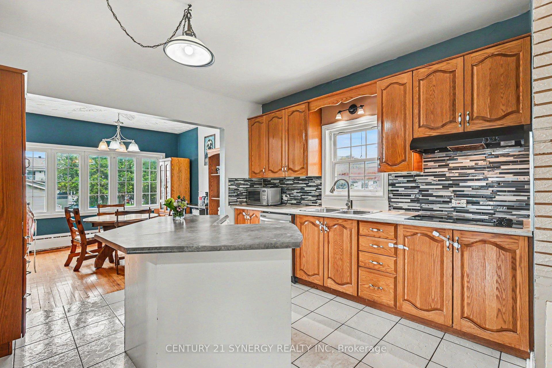 Photo 7 of 782 Principale Street, Casselman, Casselman — HOMEH