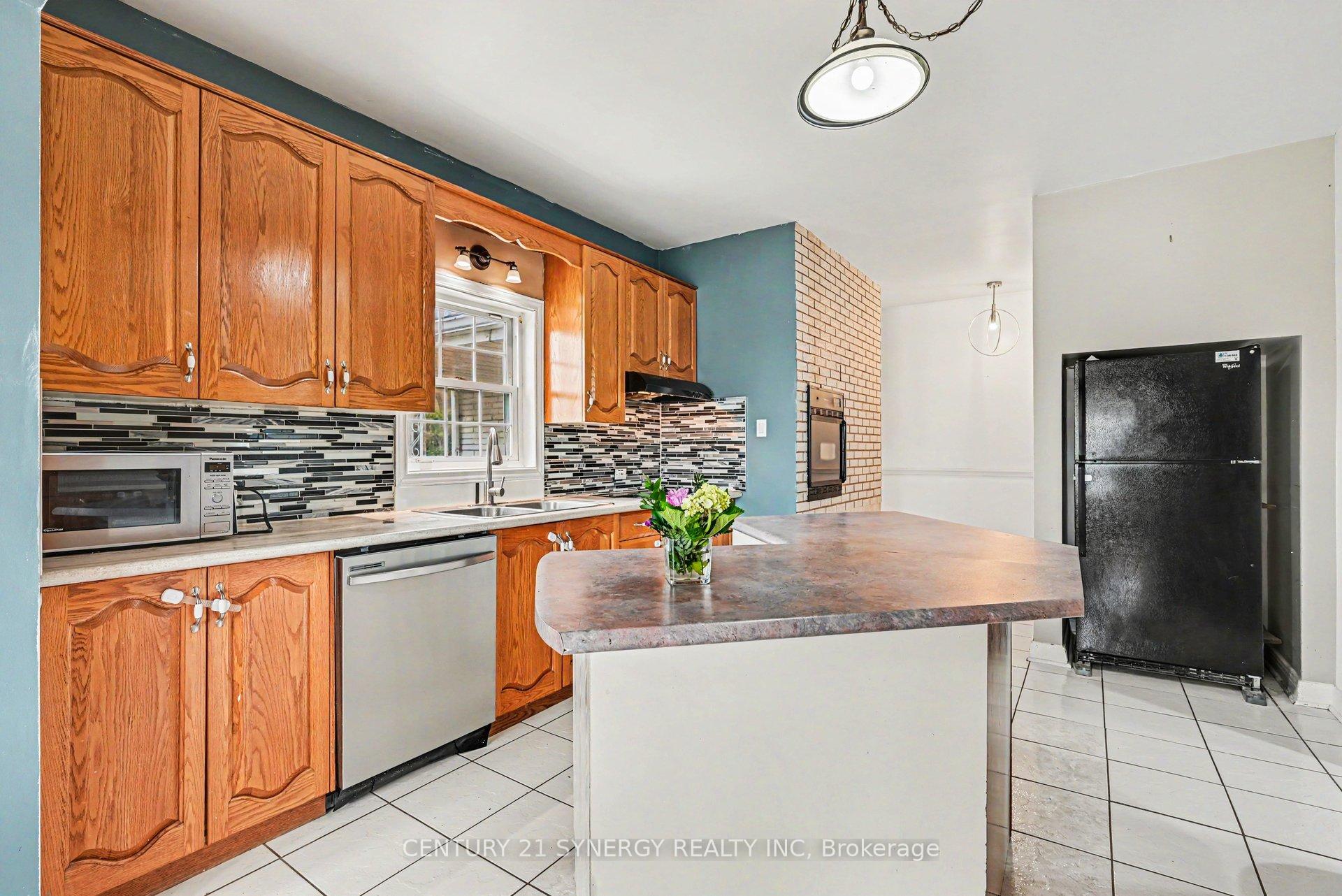 Photo 8 of 782 Principale Street, Casselman, Casselman — HOMEH