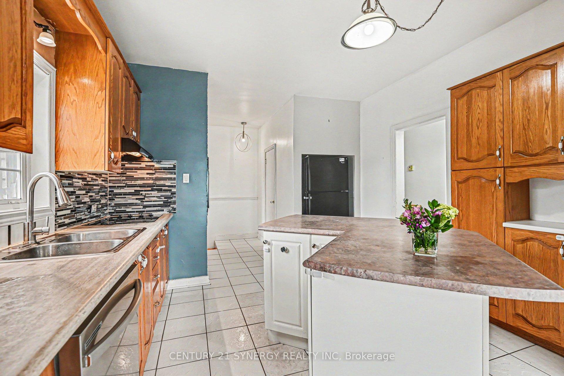 Photo 9 of 782 Principale Street, Casselman, Casselman — HOMEH