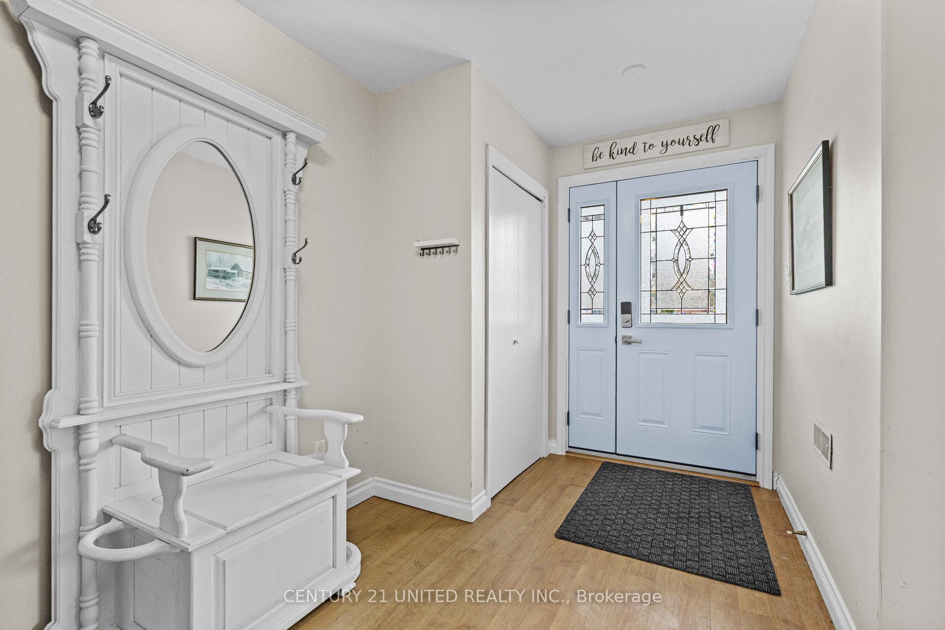 Photo 2 of 1277 Olympus Avenue, Peterborough, Northcrest Ward 5 — HOMEH